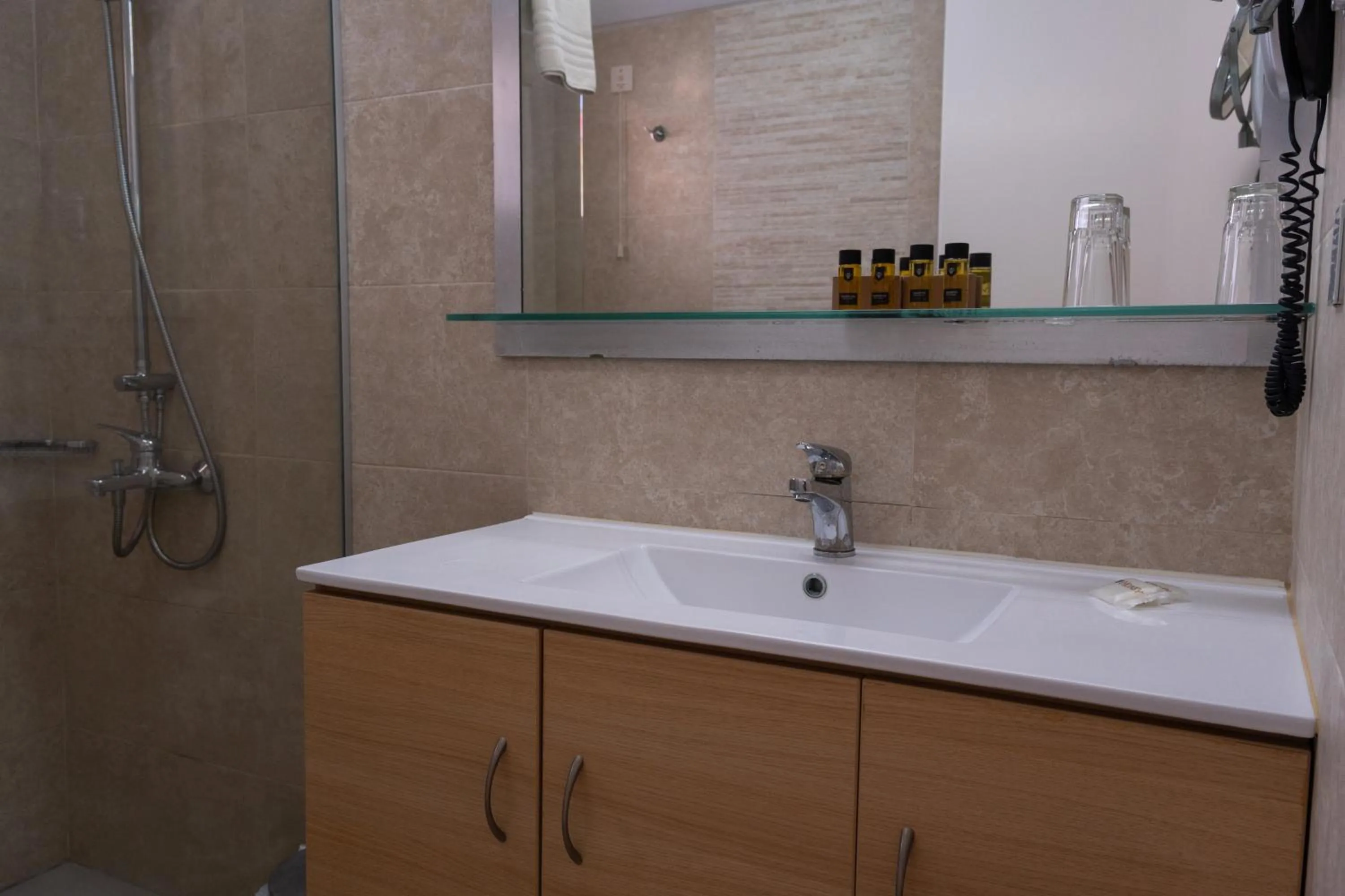 Shower in Rethymno Mare & Water Park