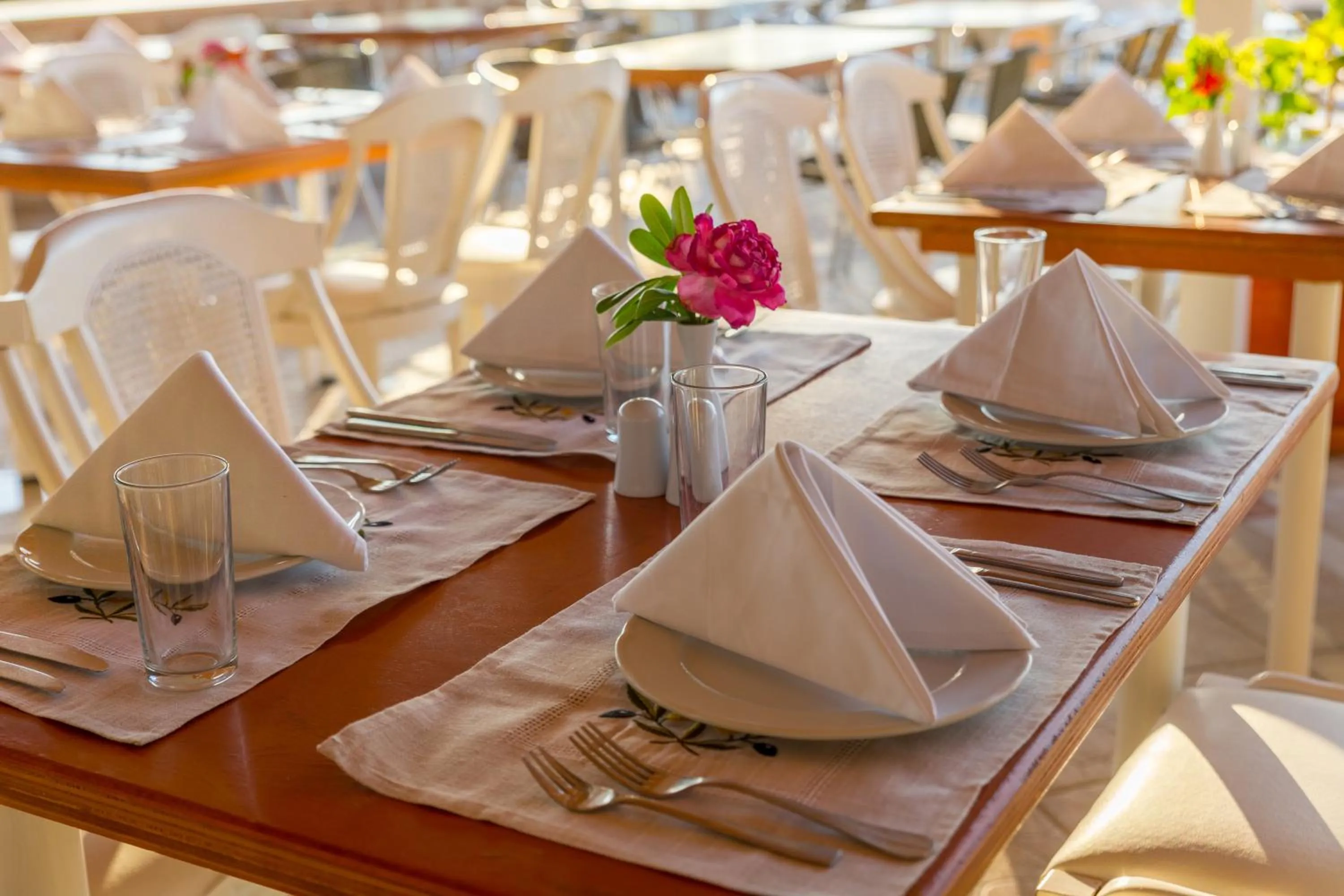 Restaurant/places to eat in Rethymno Mare & Water Park