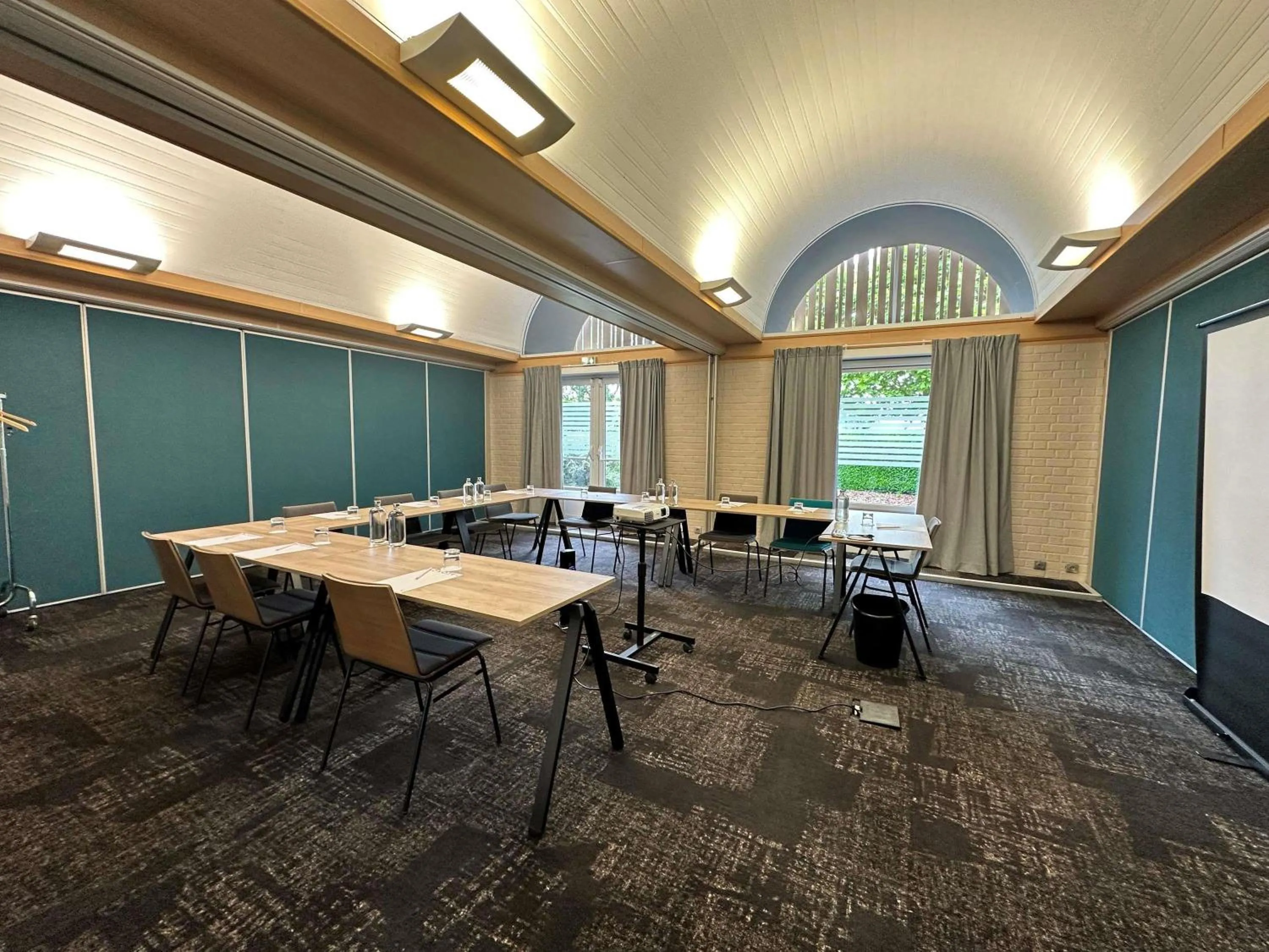 Meeting/conference room in Novotel Lens Noyelles