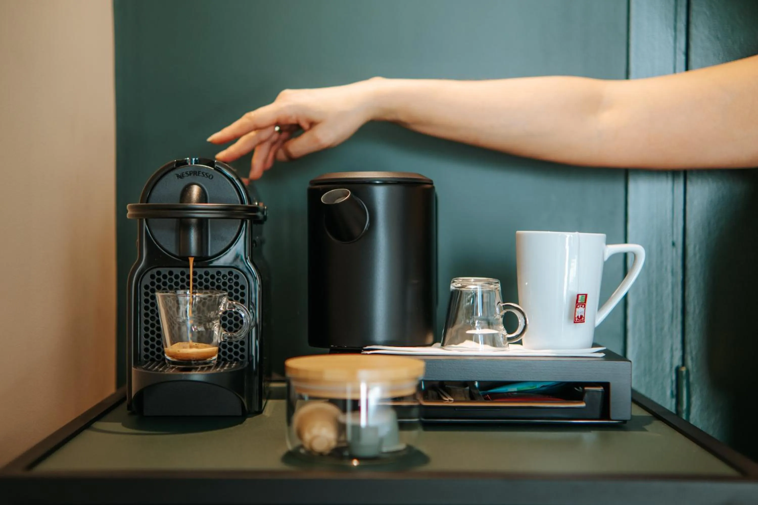 Coffee/tea facilities in Novotel Lens Noyelles