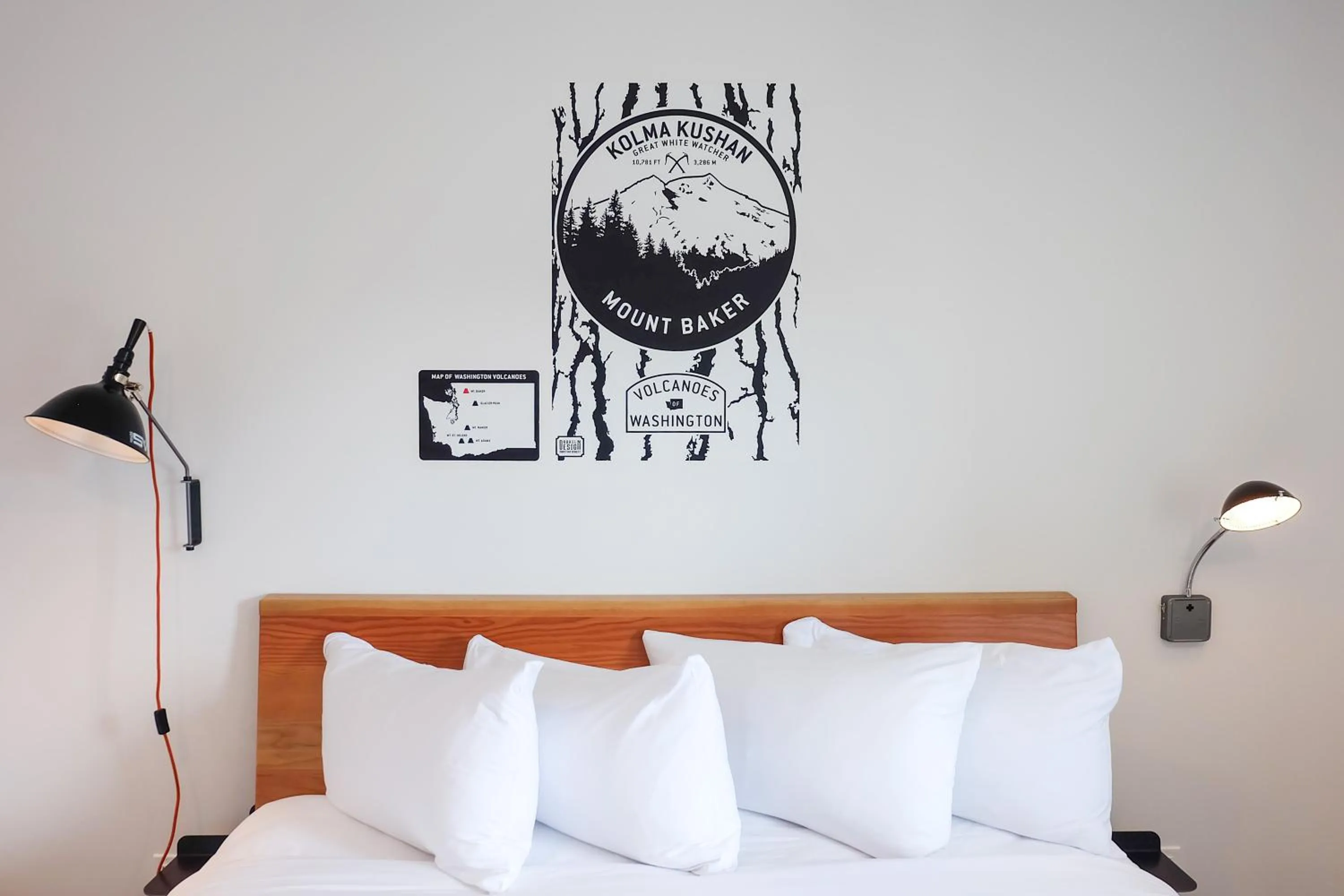 Bedroom, Bed in The FINCH