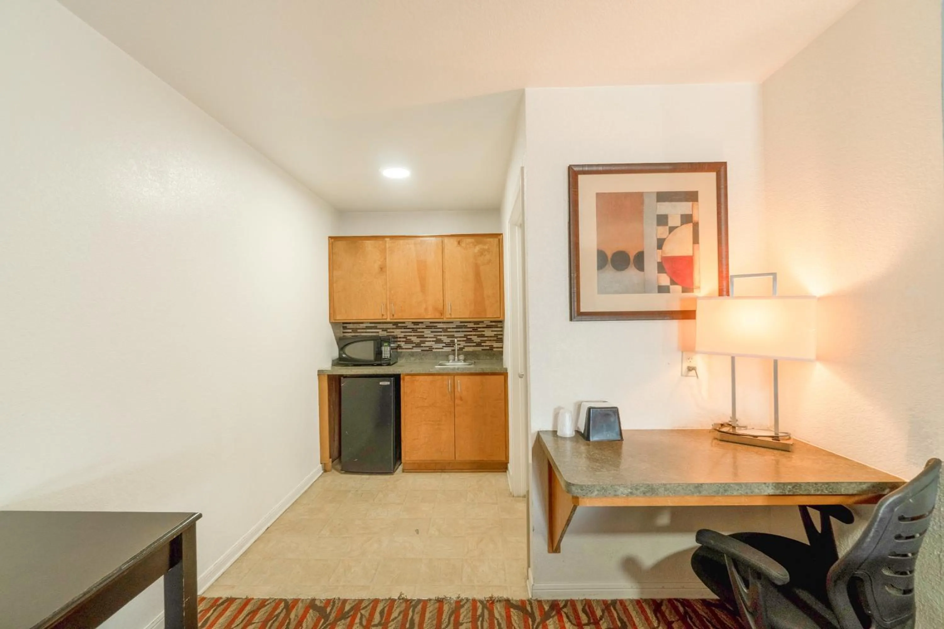 Bedroom in High Five Inn By OYO Killeen