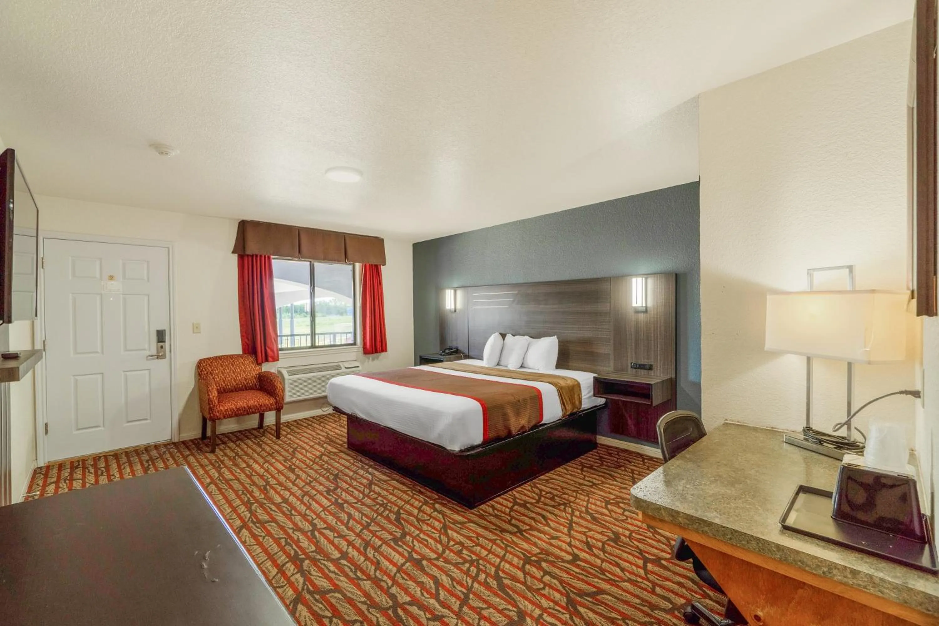 Bedroom in High Five Inn By OYO Killeen