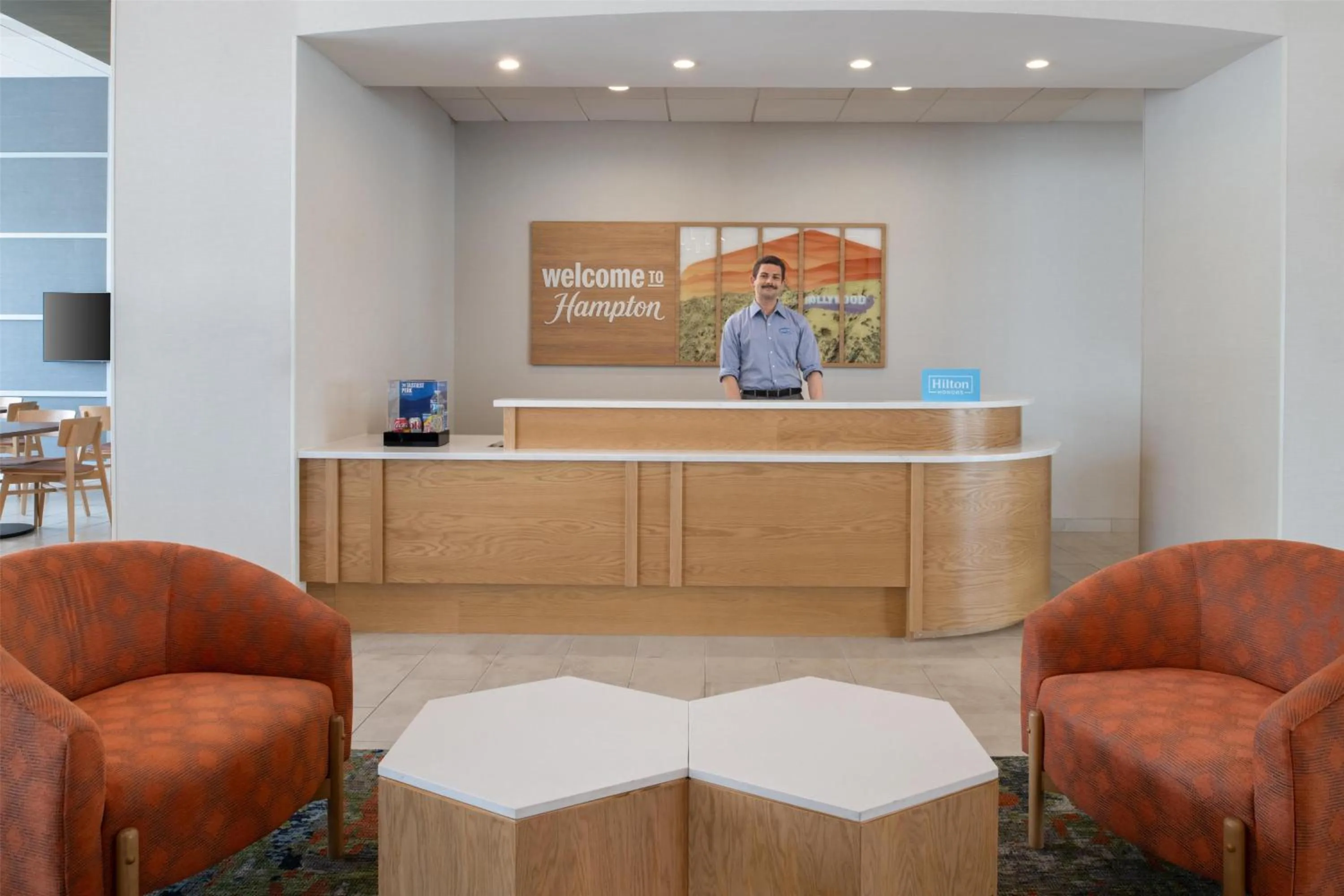 Lobby or reception in Hampton Inn by Hilton North Hollywood