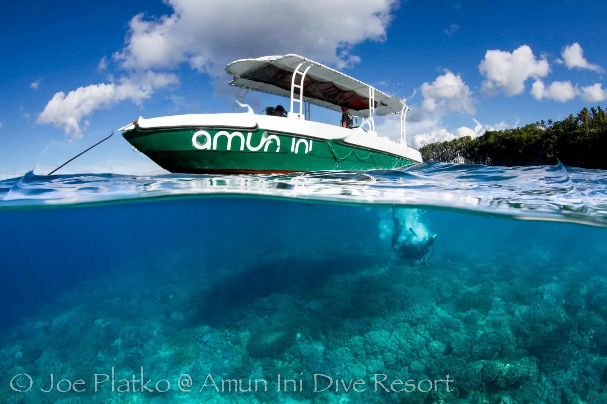Diving in Amun Ini Beach Resort & Spa
