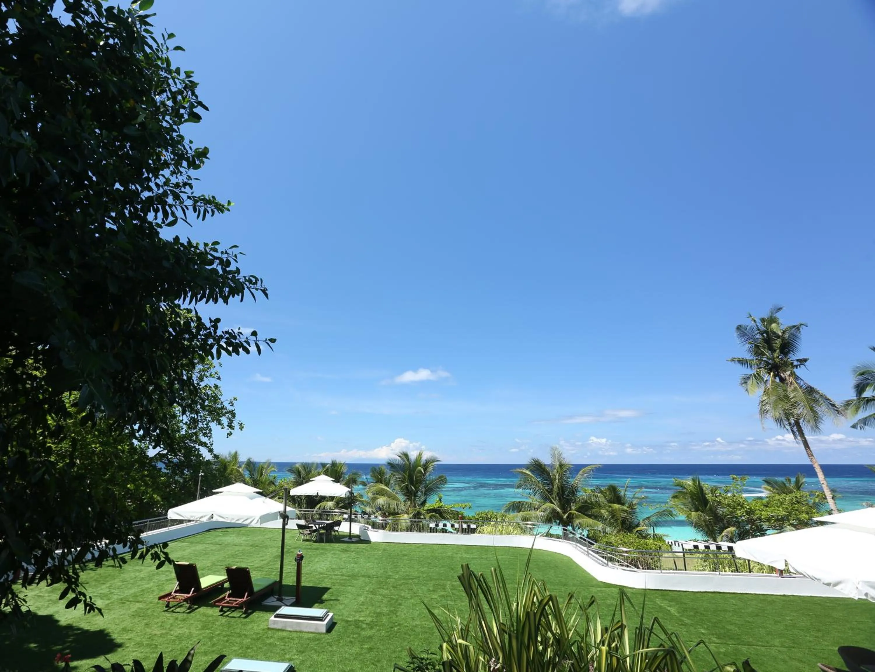 Garden view in Amun Ini Beach Resort & Spa