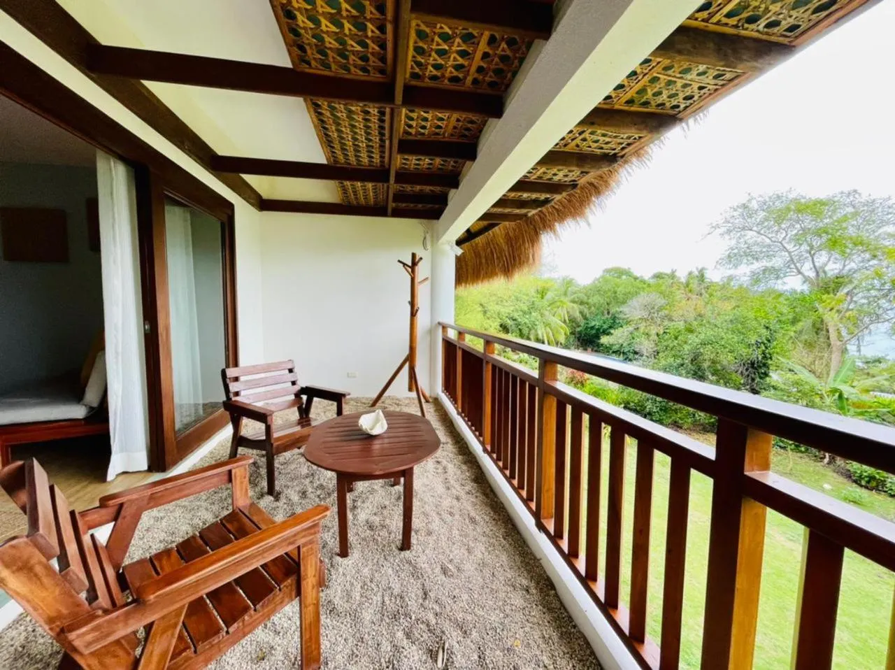 Balcony/Terrace in Amun Ini Beach Resort & Spa