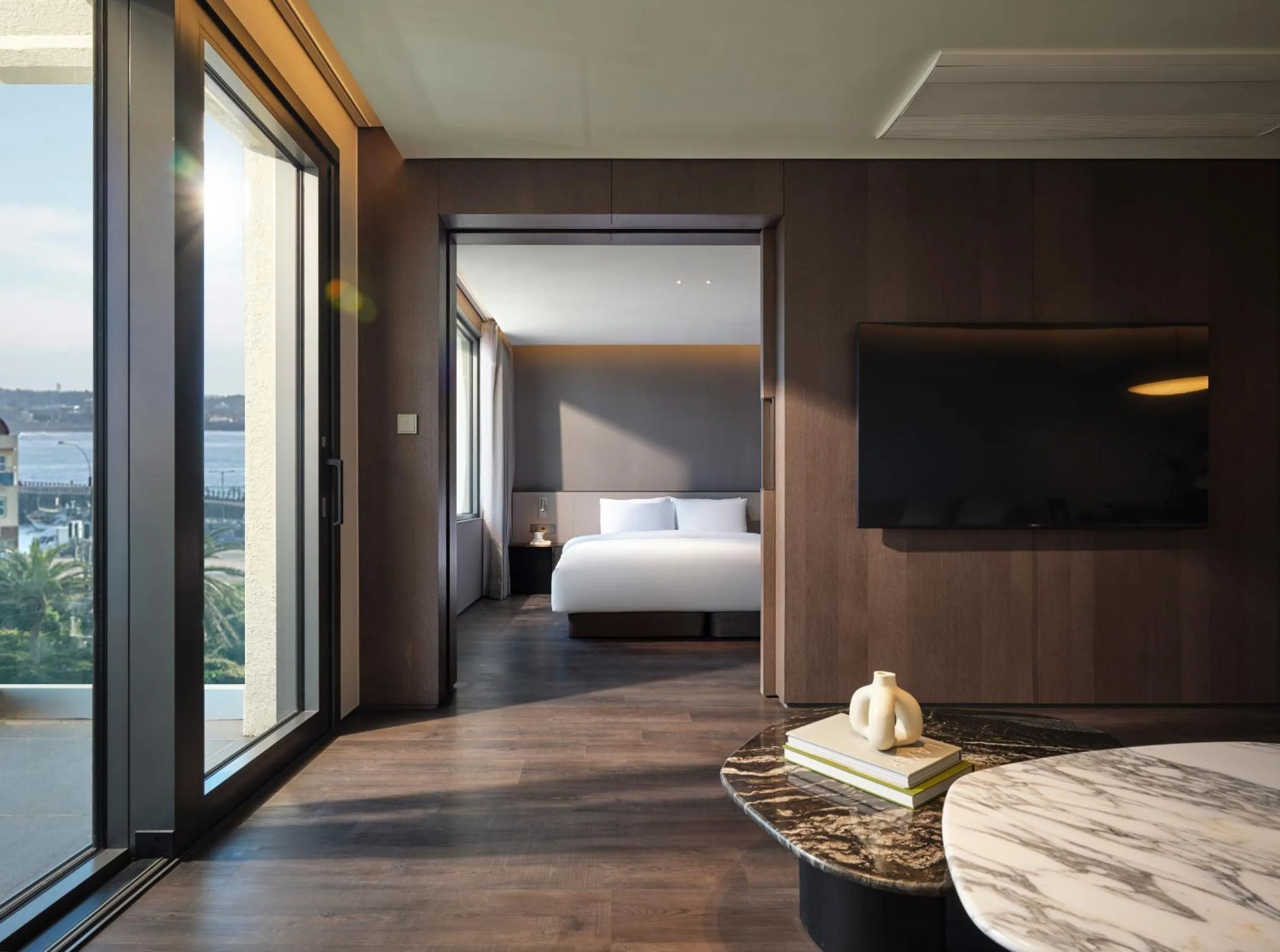 Bedroom, Bed in Haevichi Hotel & Resort Jeju