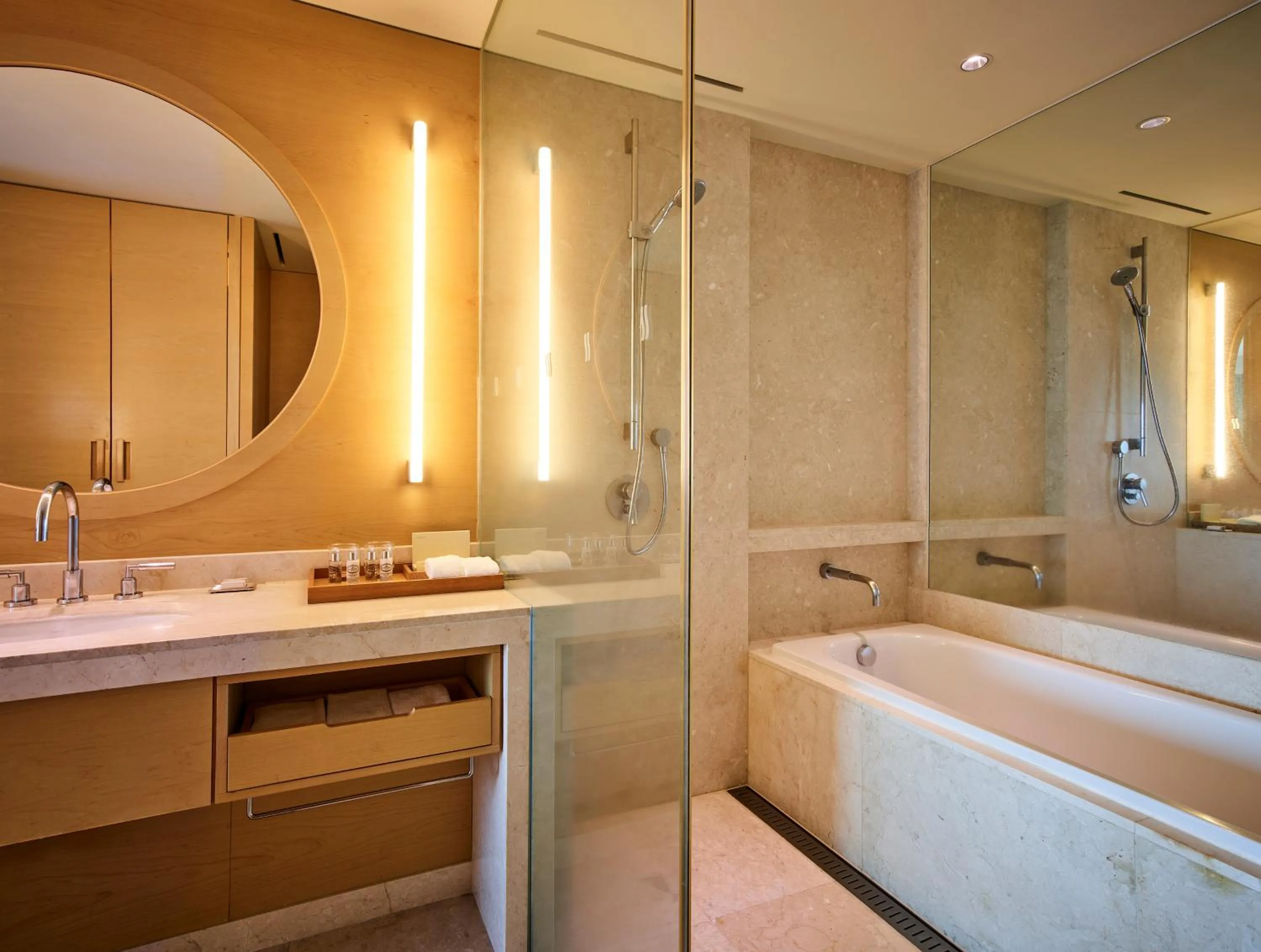 Toilet in Haevichi Hotel & Resort Jeju