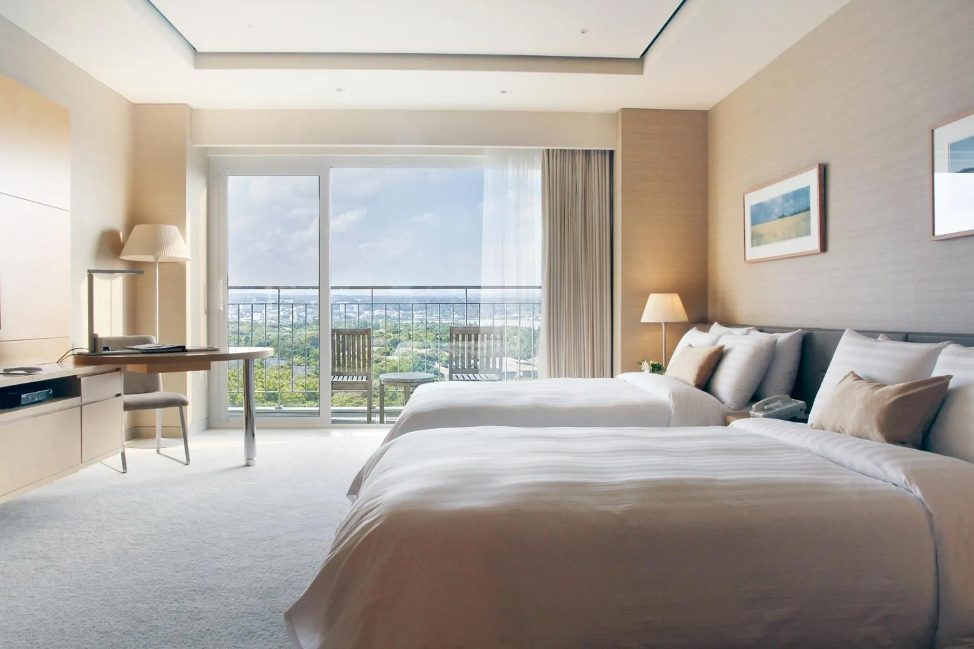 Property building, Bed in Haevichi Hotel & Resort Jeju