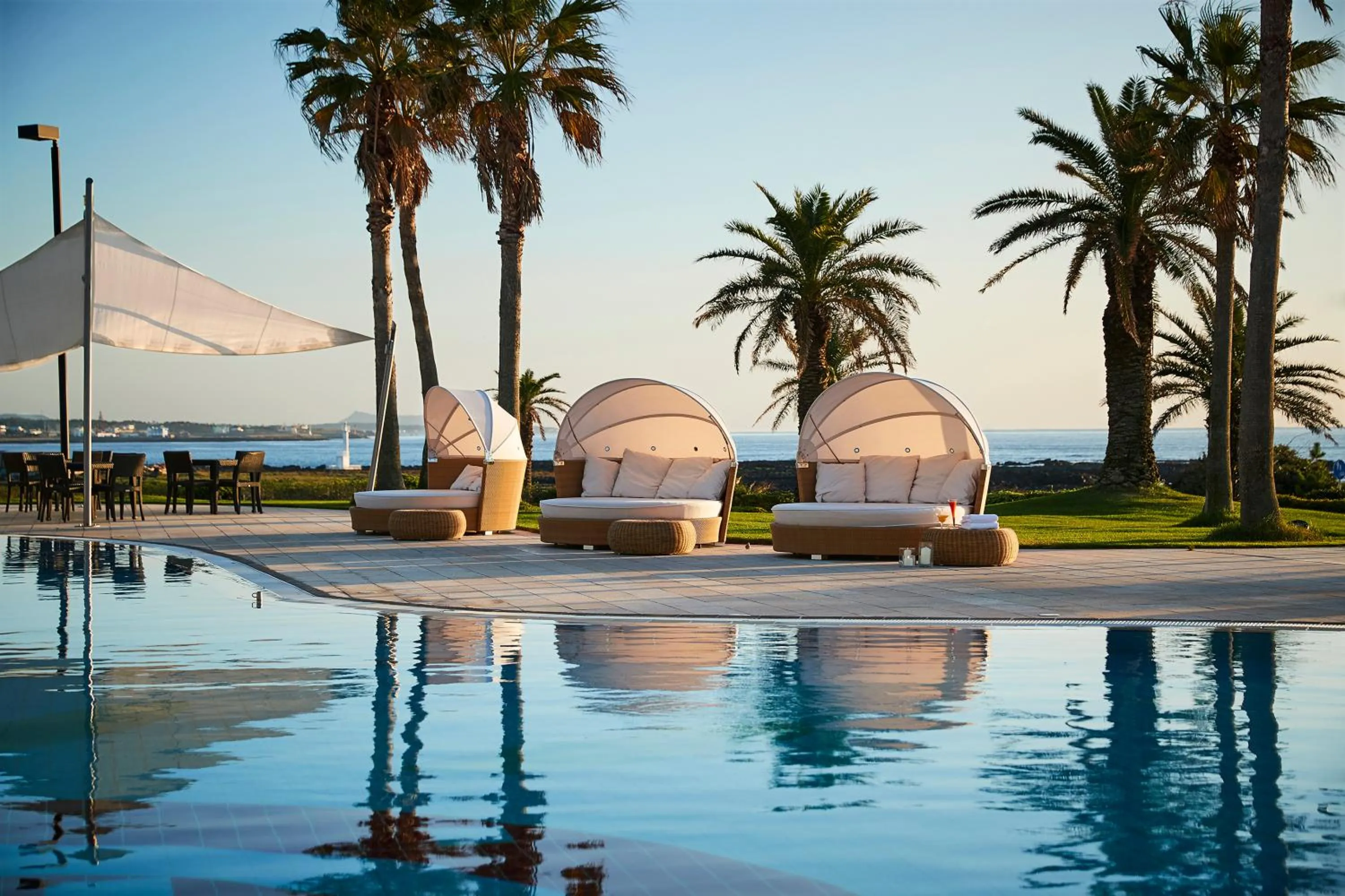 Pool view in Haevichi Hotel & Resort Jeju