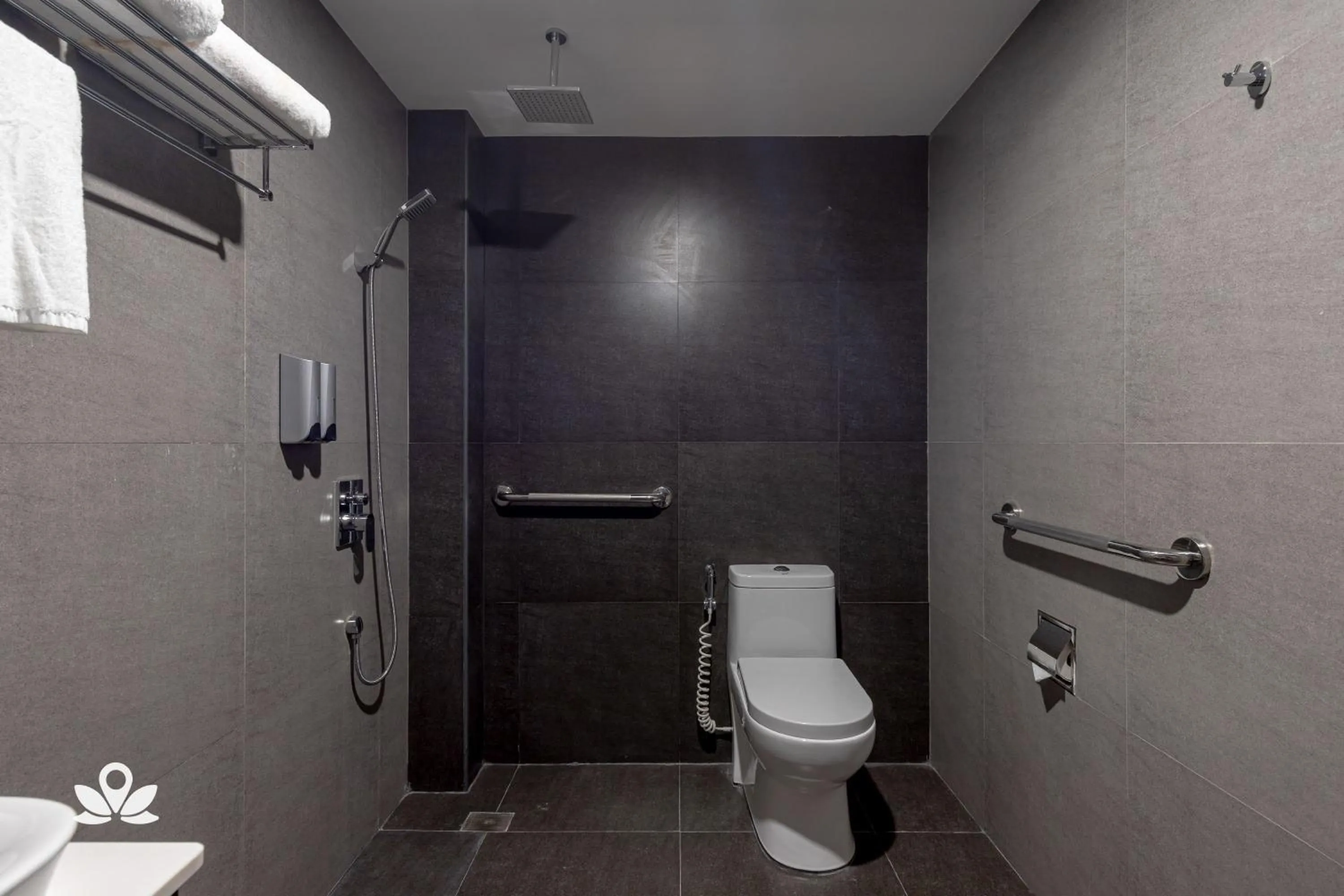 Bathroom in Hotel Inigo