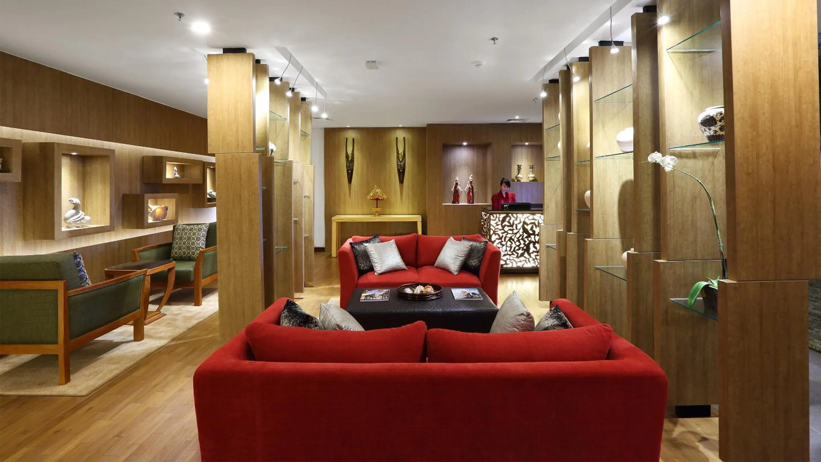 Lounge or bar in Samabe Bali Suites & Villas