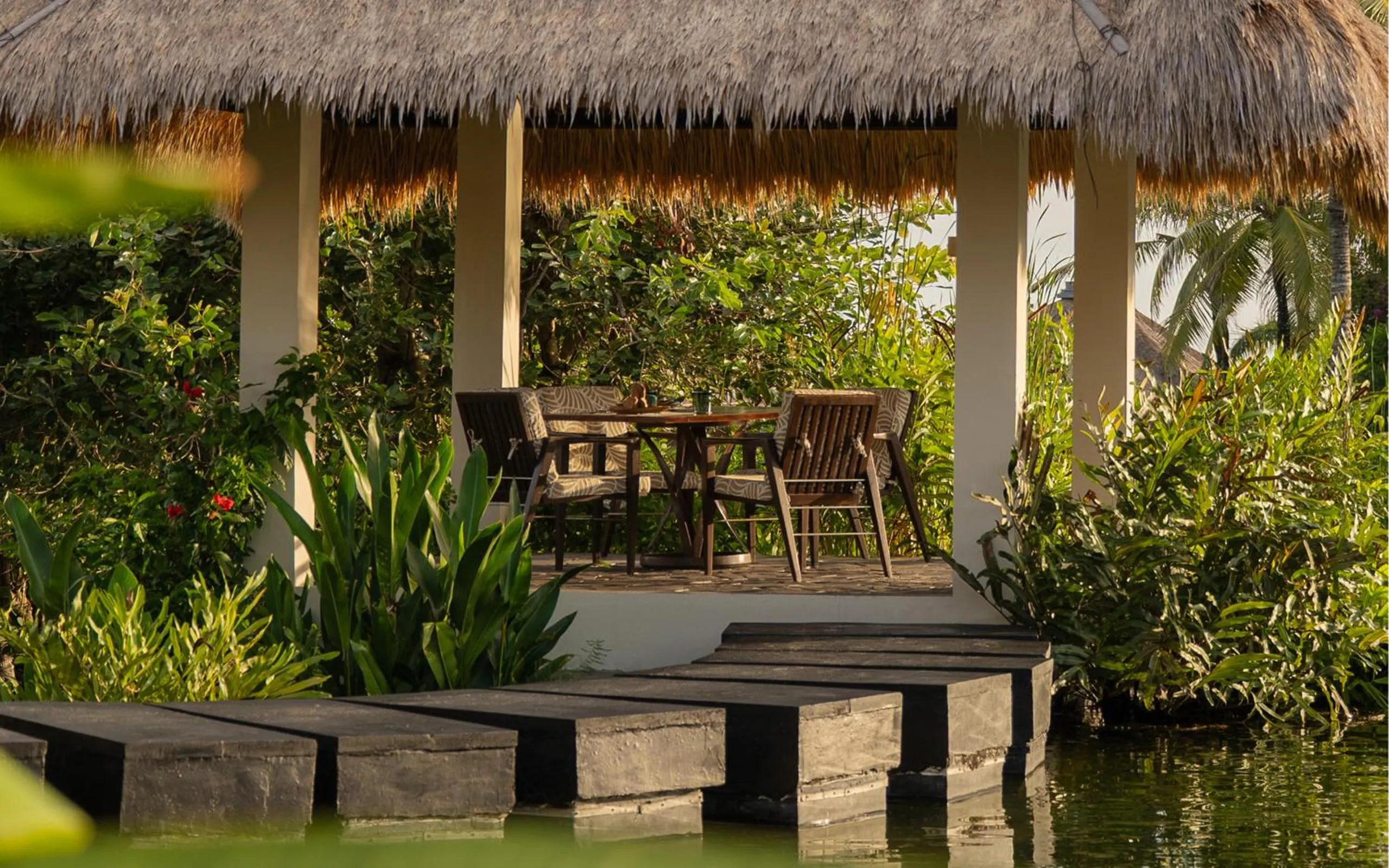 Garden in Samabe Bali Suites & Villas