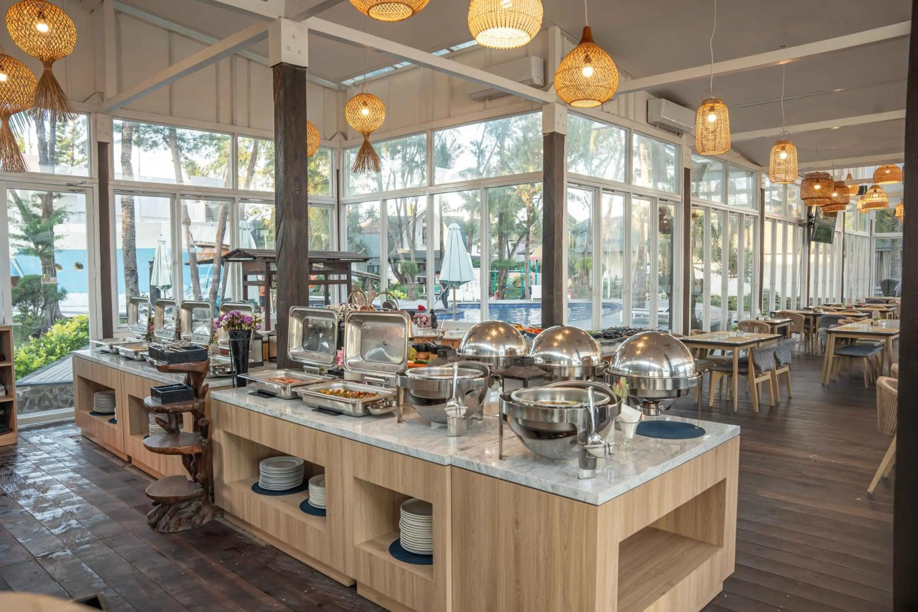 Restaurant/places to eat in Jambuluwuk Oceano Gili Trawangan