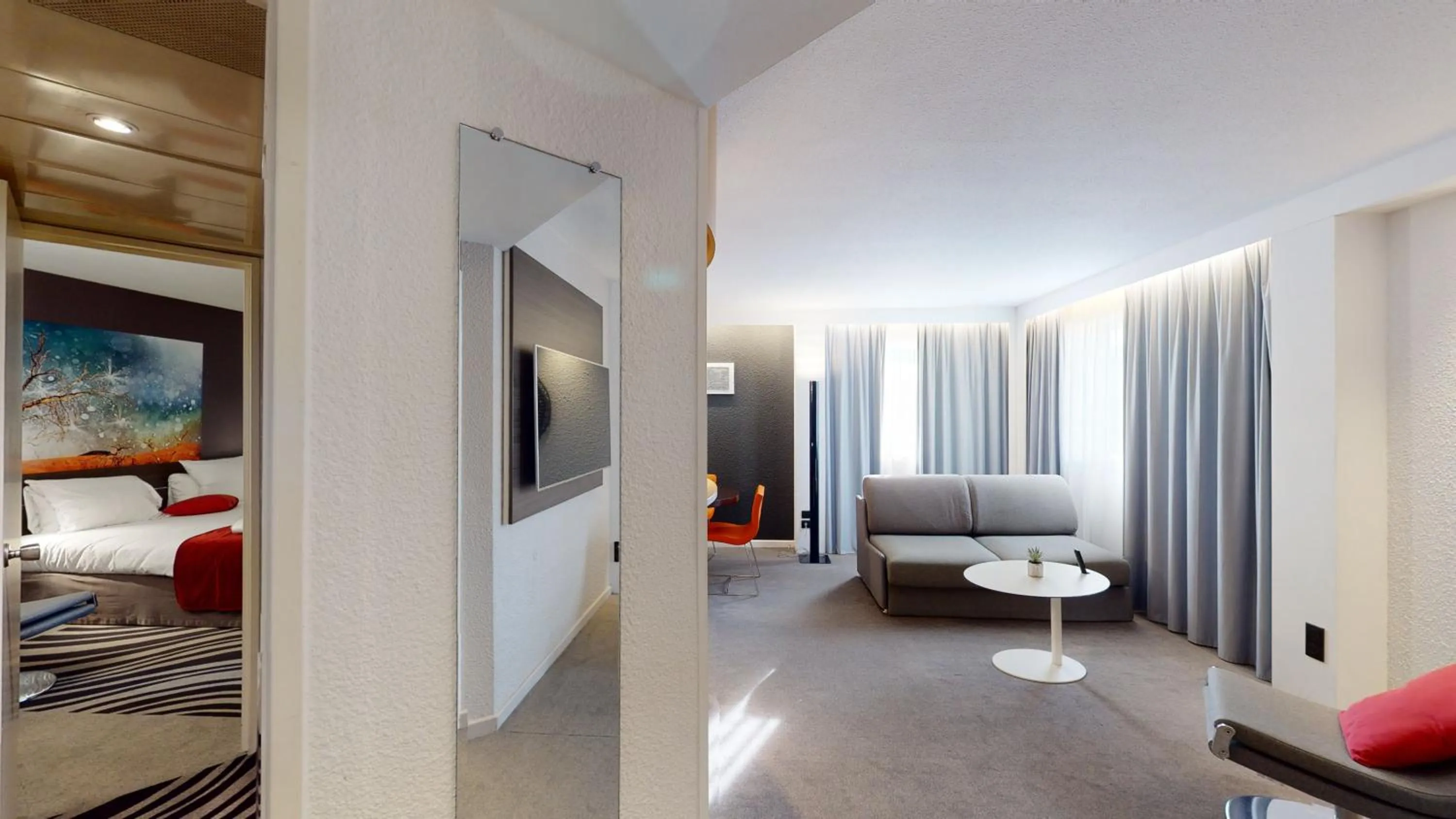 Bedroom, Bed in Novotel Lyon Gerland Musée des Confluences