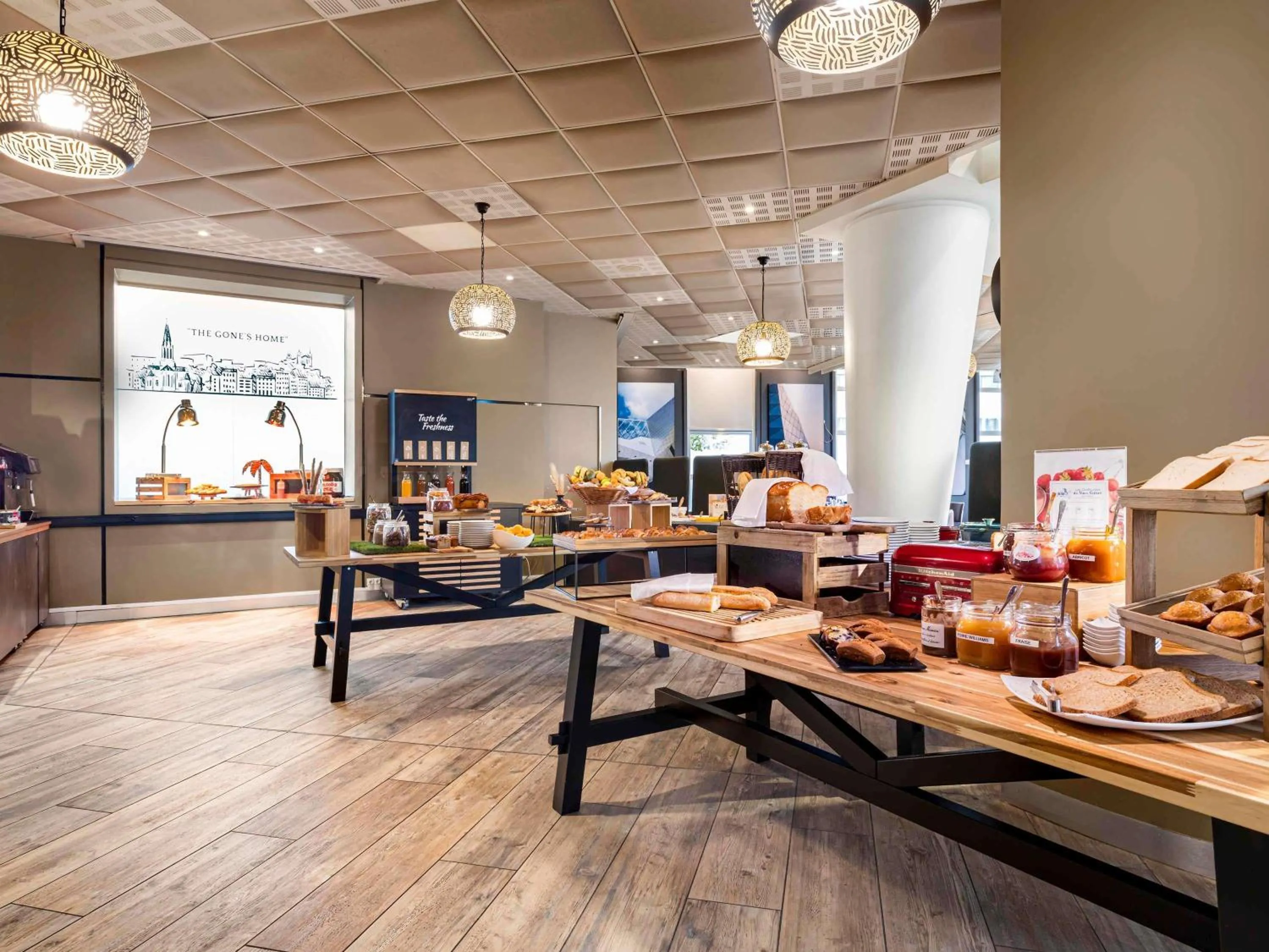 Restaurant/places to eat in Novotel Lyon Gerland Musée des Confluences