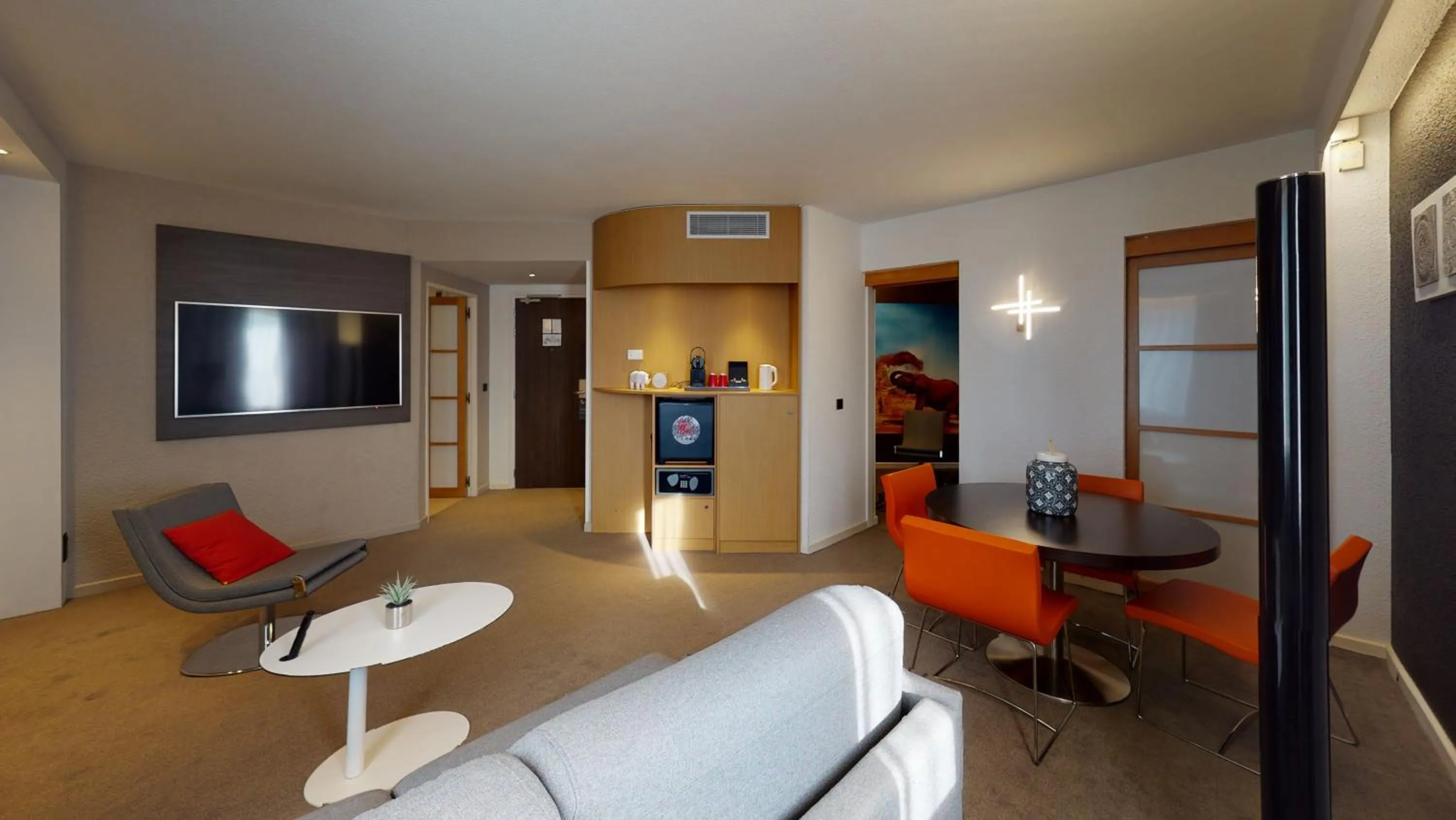 Seating area in Novotel Lyon Gerland Musée des Confluences