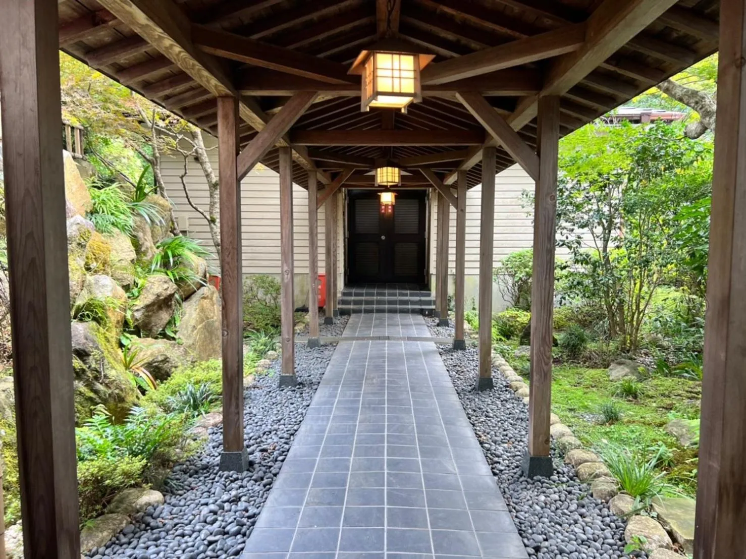 Onsen & Garden -Asante Inn-