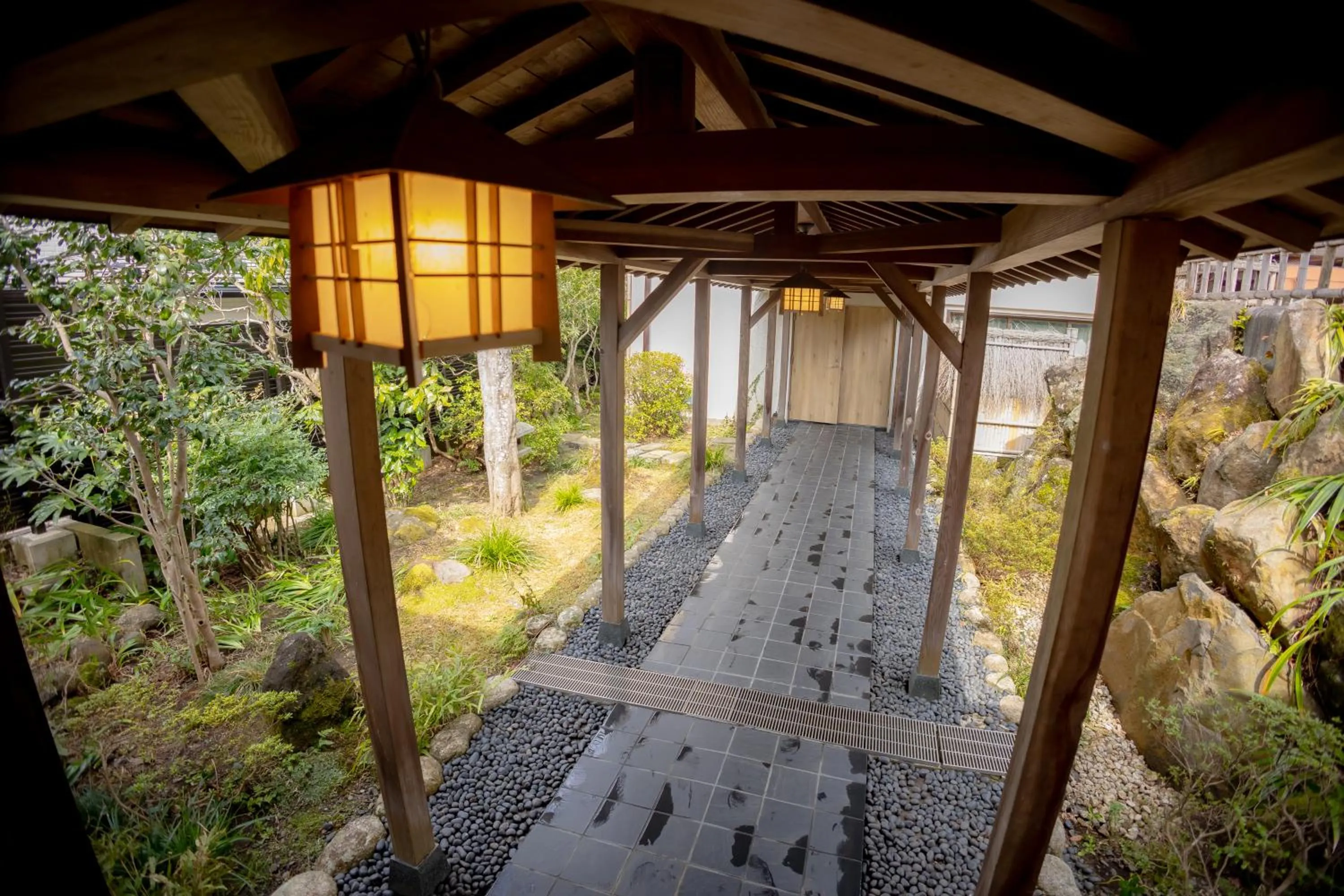 Onsen & Garden -Asante Inn-