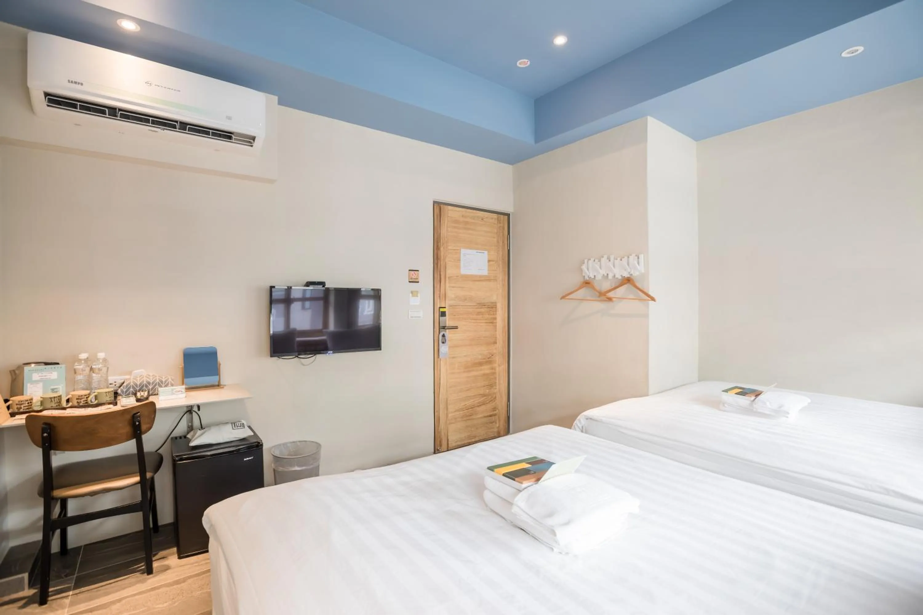 Bed in Tiin Tinn Inn - Tiehua Xiutai