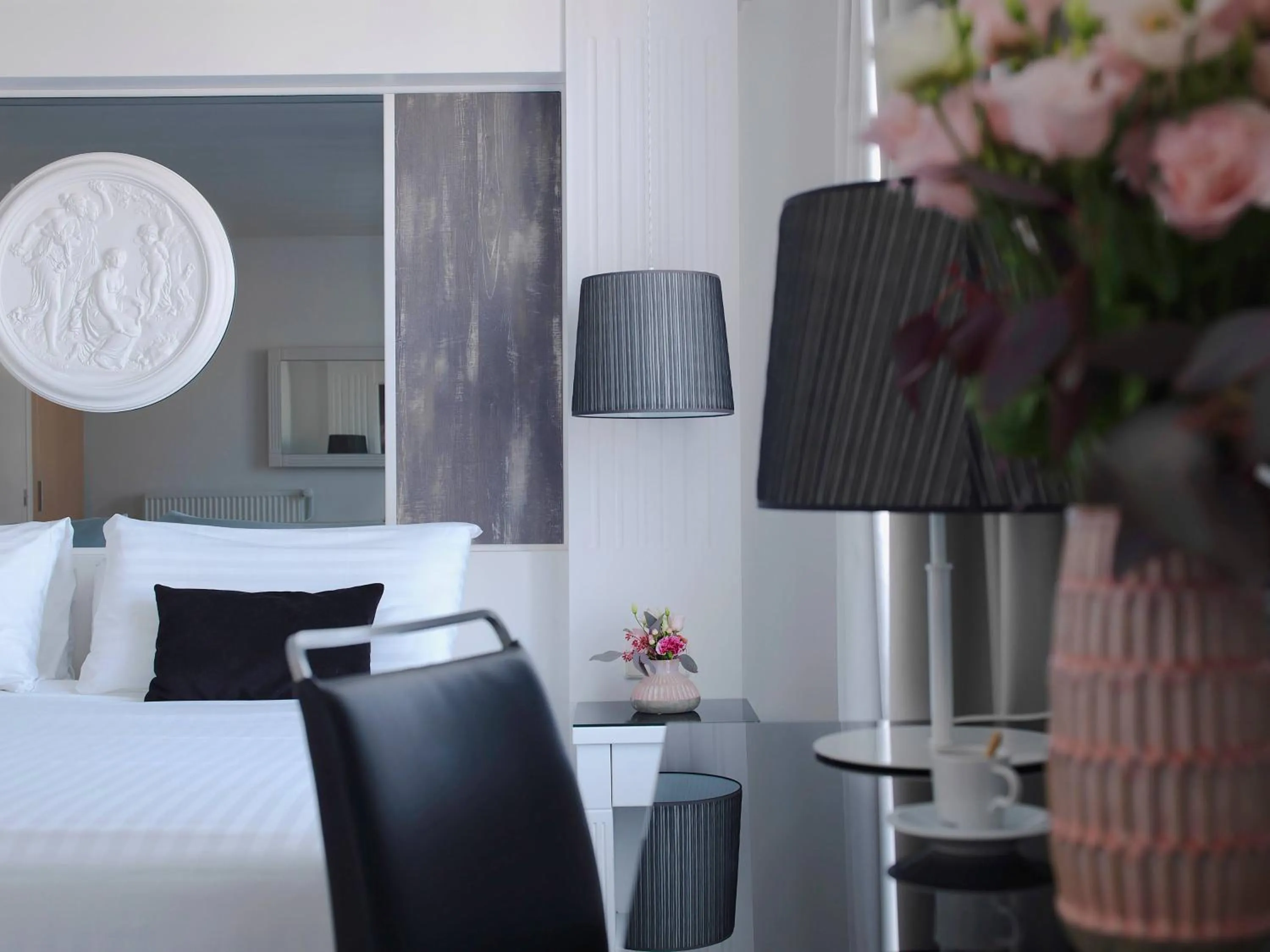 Bed in Hotel Paris Opera Affiliated by Meliá