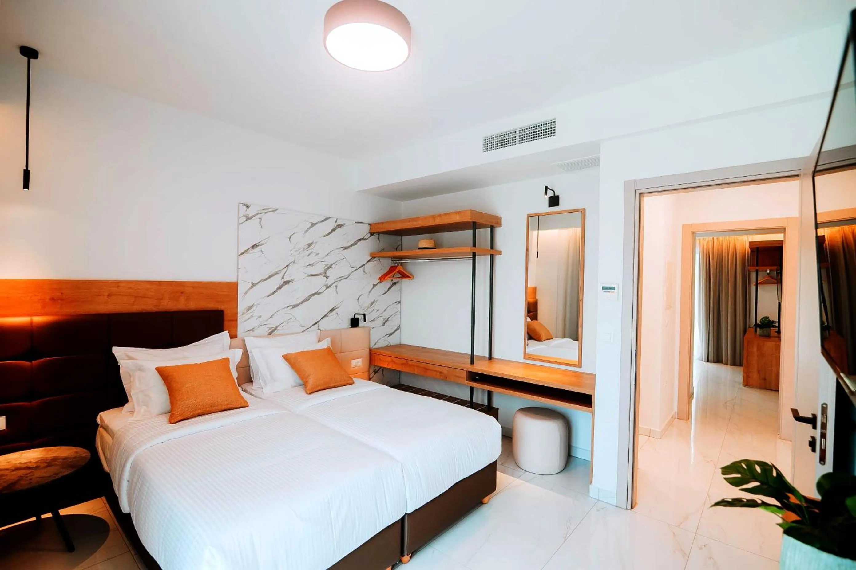 Bedroom, Bed in Elite Luxury Villas