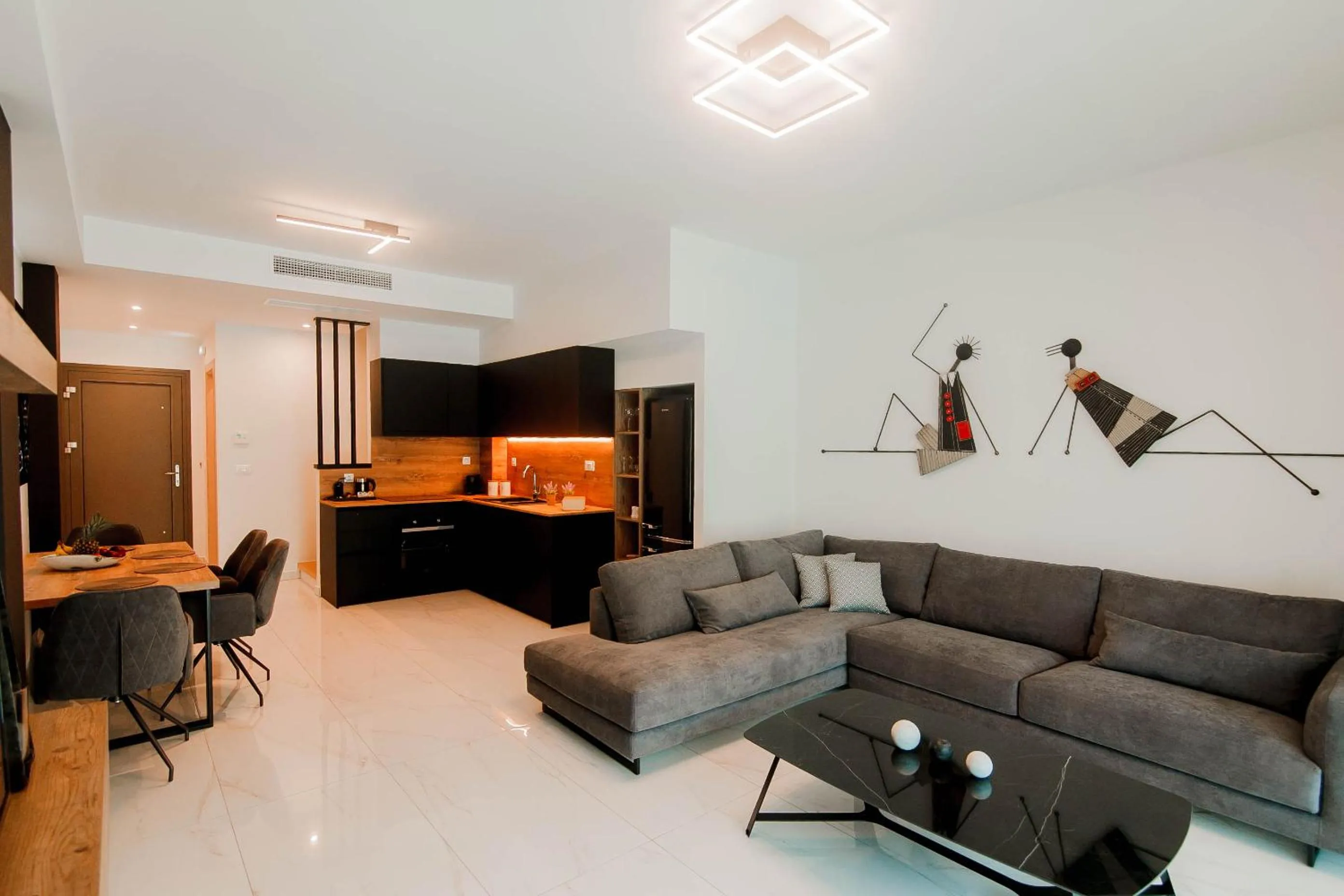 Kitchen or kitchenette in Elite Luxury Villas