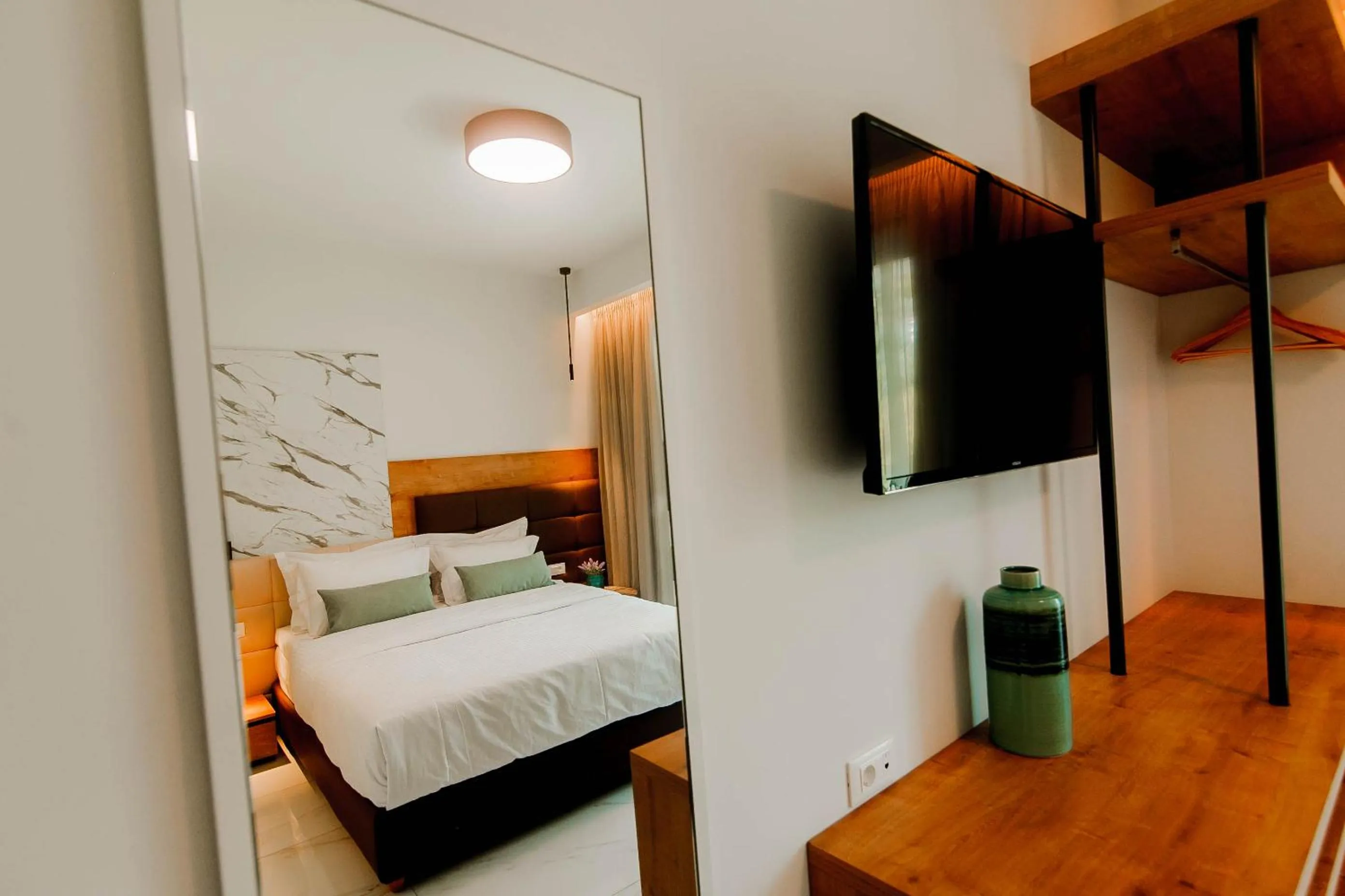 Bedroom, Bed in Elite Luxury Villas