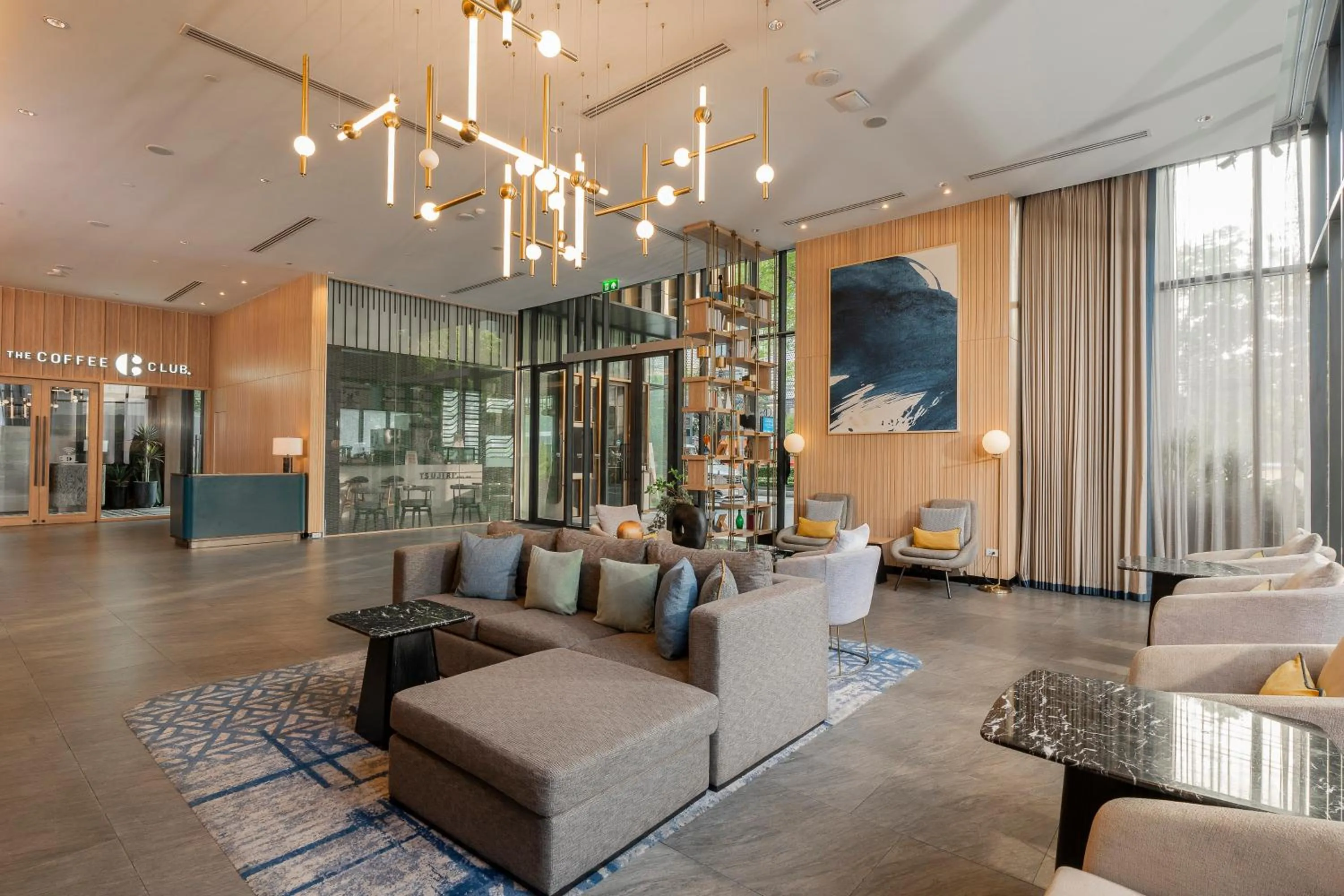 Lobby or reception in Staybridge Suites Bangkok Thonglor by IHG