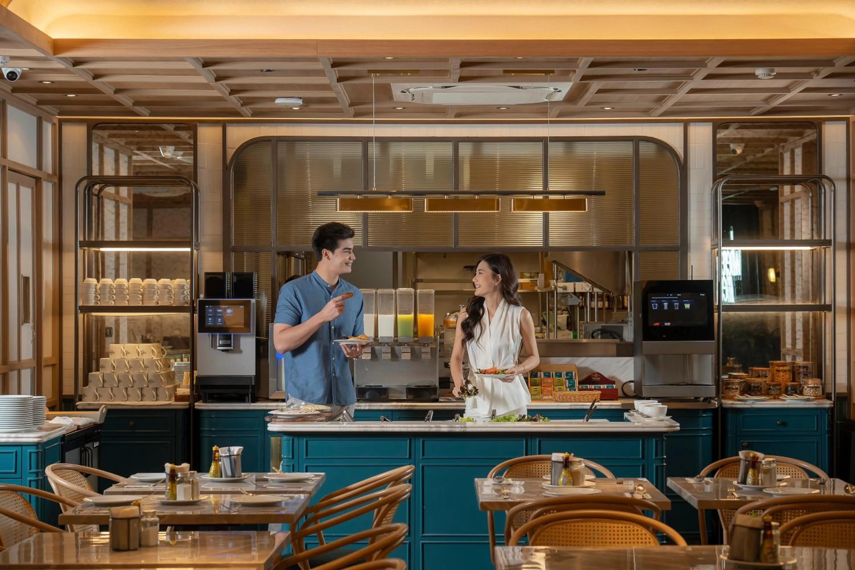 Restaurant/places to eat in Staybridge Suites Bangkok Thonglor by IHG