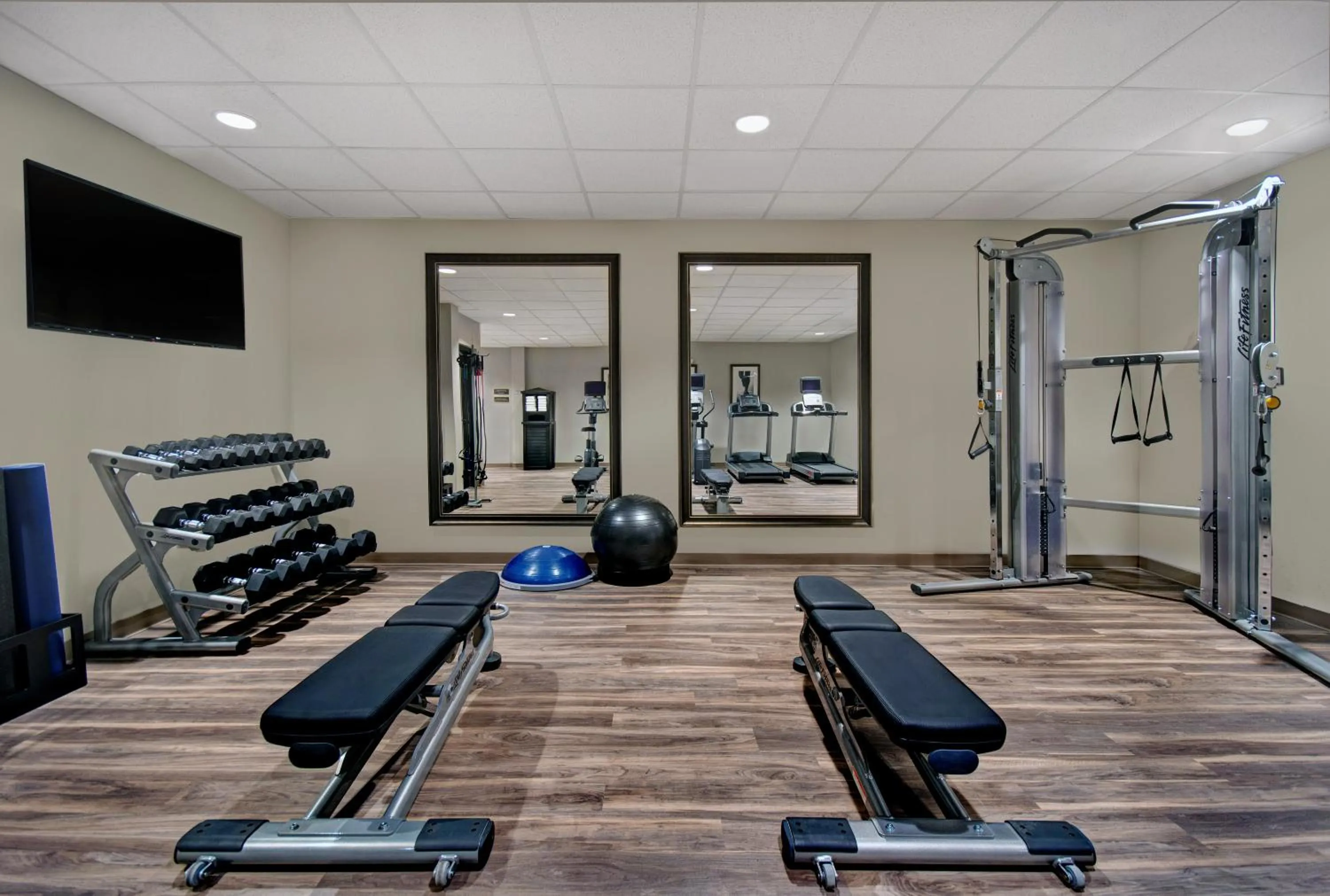 Spa and wellness centre/facilities in Staybridge Suites Sterling Heights - Detroit by IHG