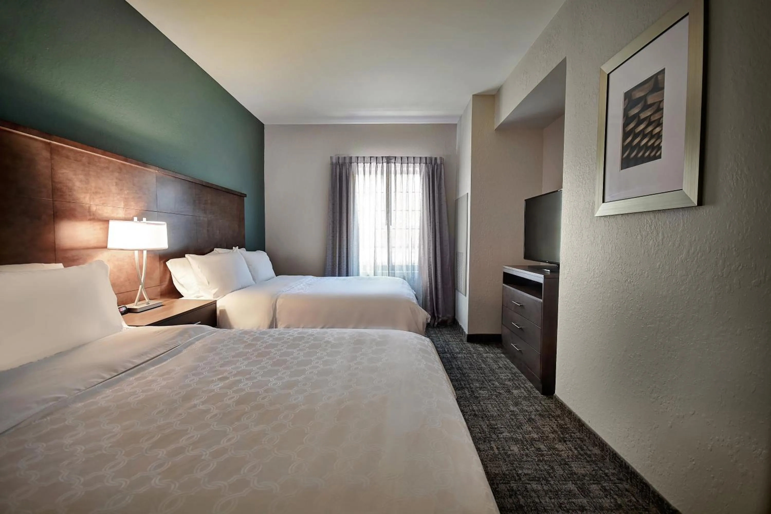 Photo of the whole room, Bed in Staybridge Suites - Holland by IHG