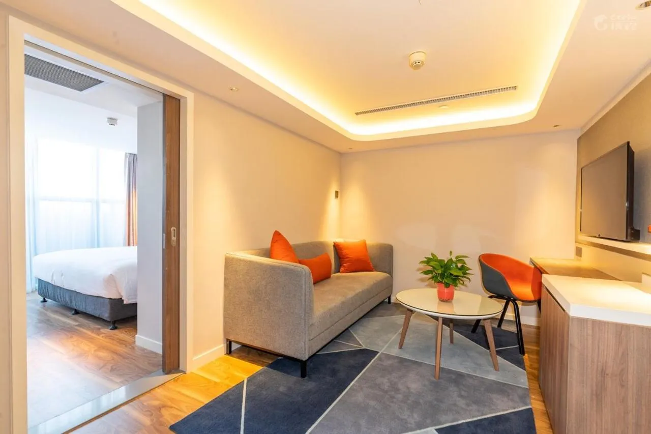 Living room in Holiday Inn Express Xi'an Ancient Town West by IHG