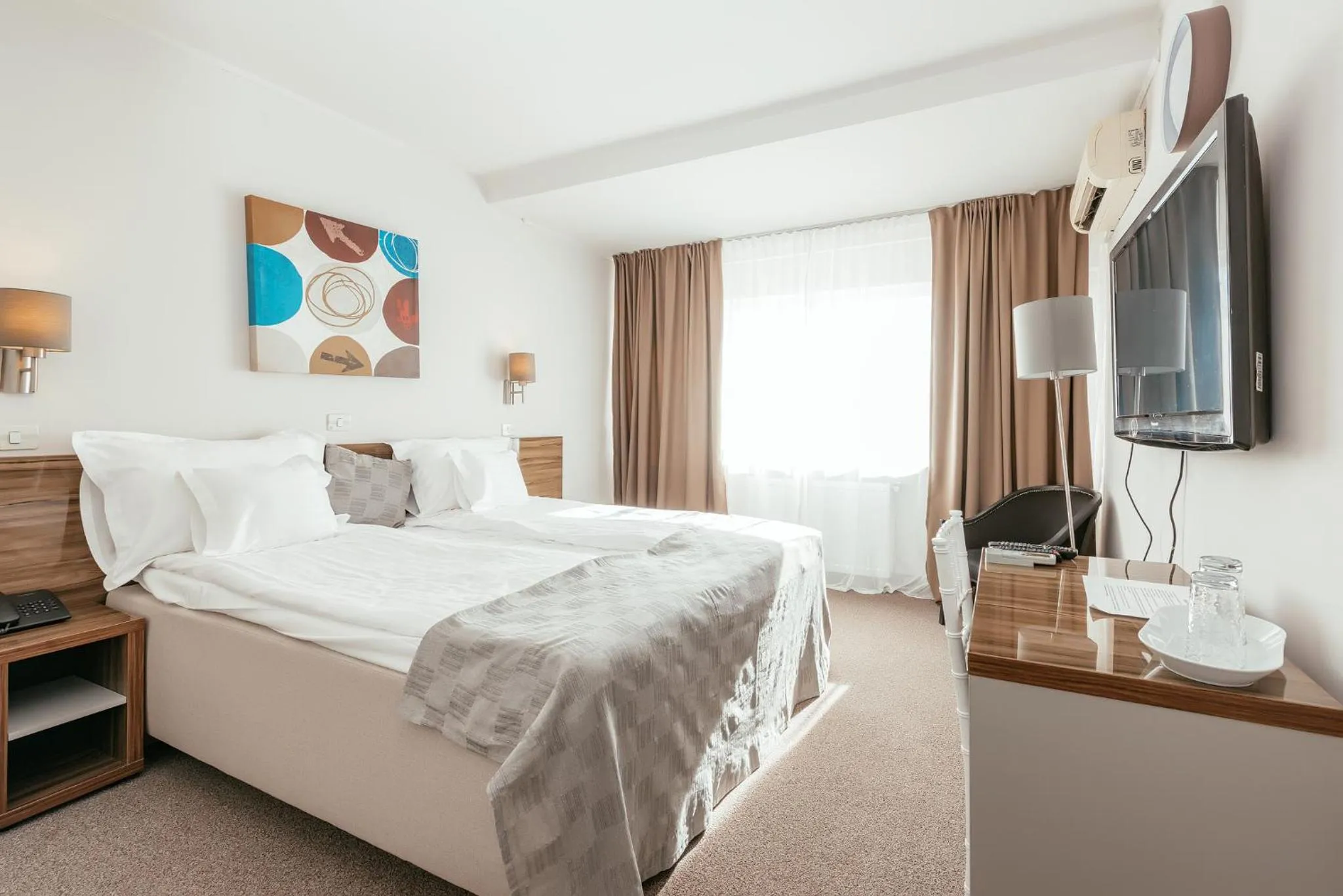 Bed in Riviera by Queens Hotel and Resort