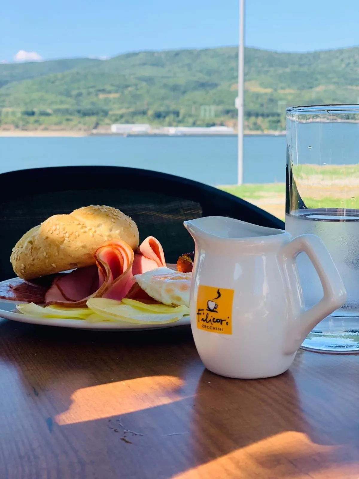 Breakfast in Riviera by Queens Hotel and Resort