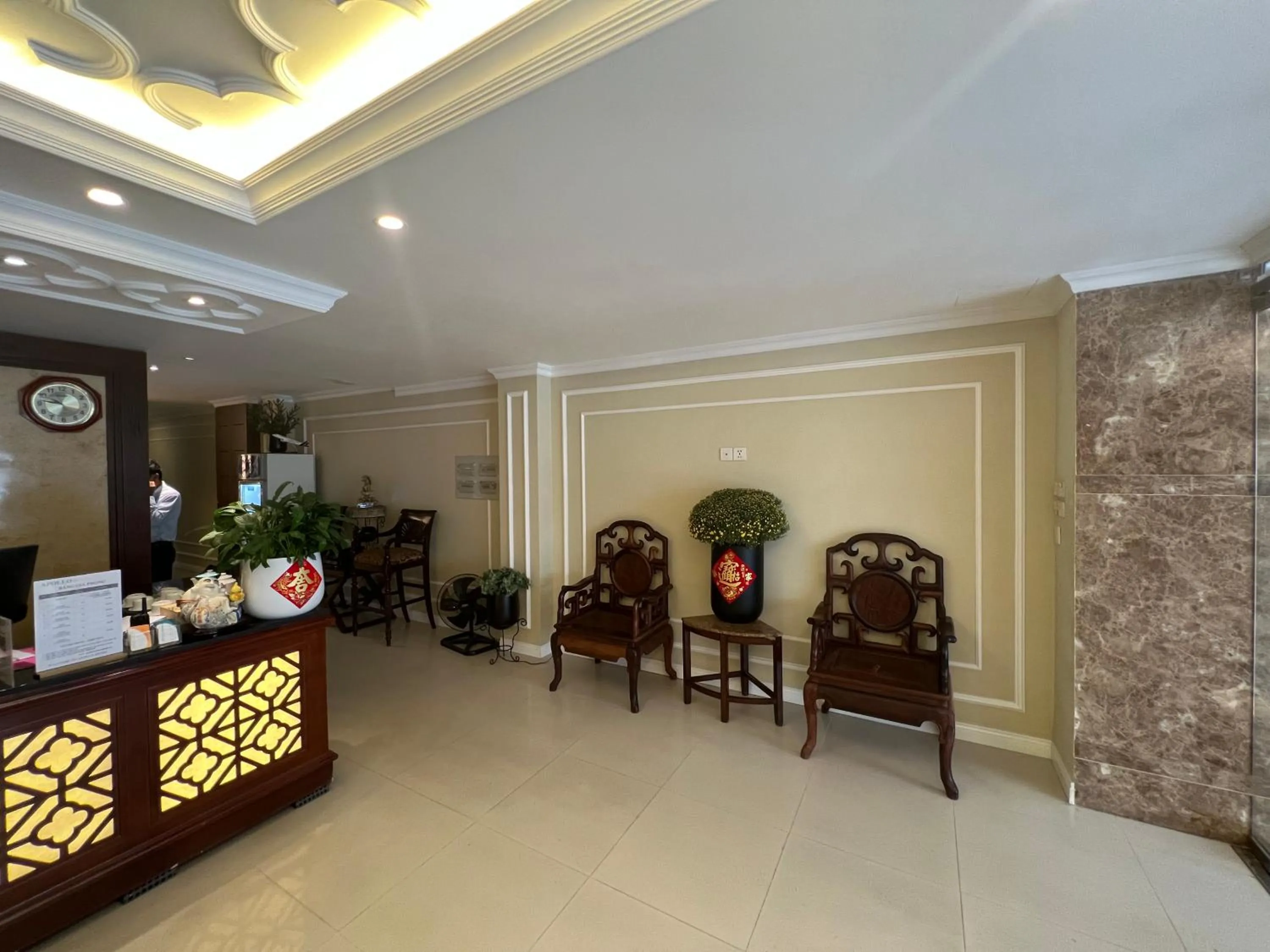 Living room in Apollo Airport Hotel