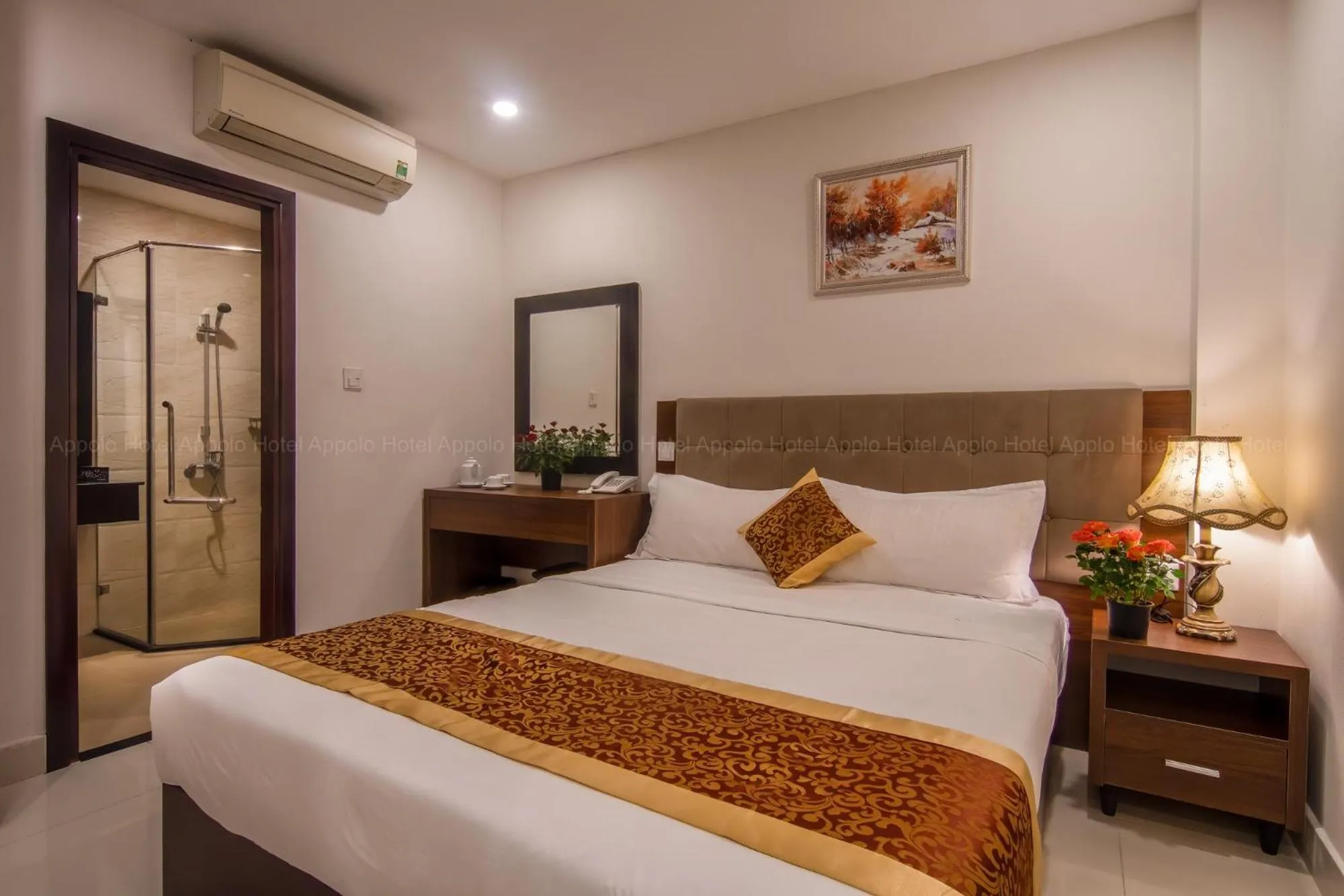 Bed in Apollo Airport Hotel