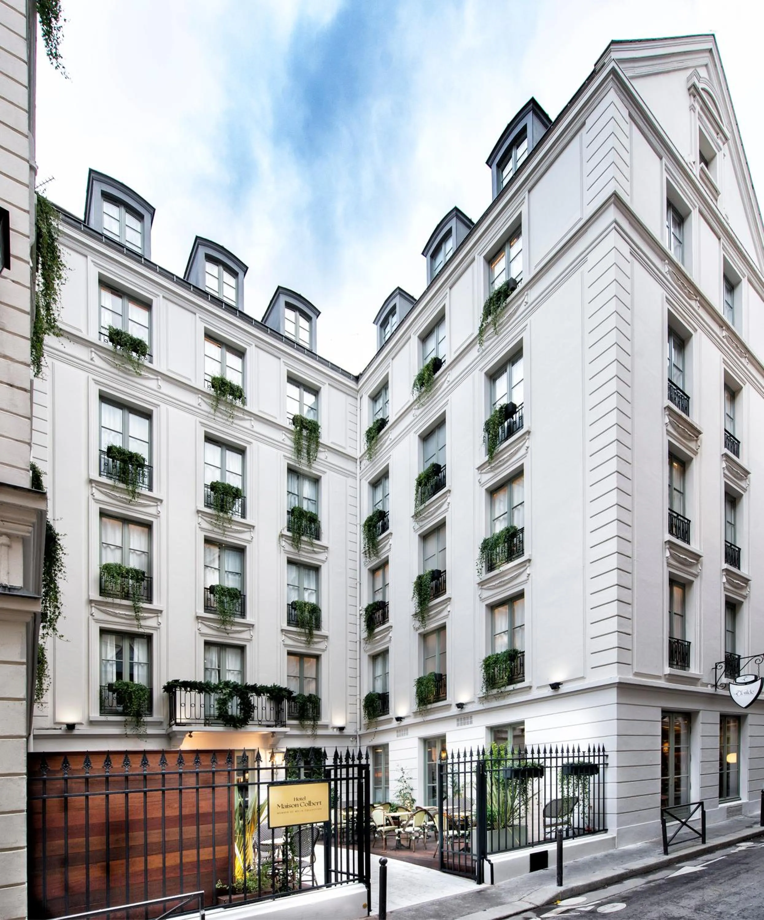 Facade/entrance in Maison Colbert Member of Meliá Collection Notre-Dame