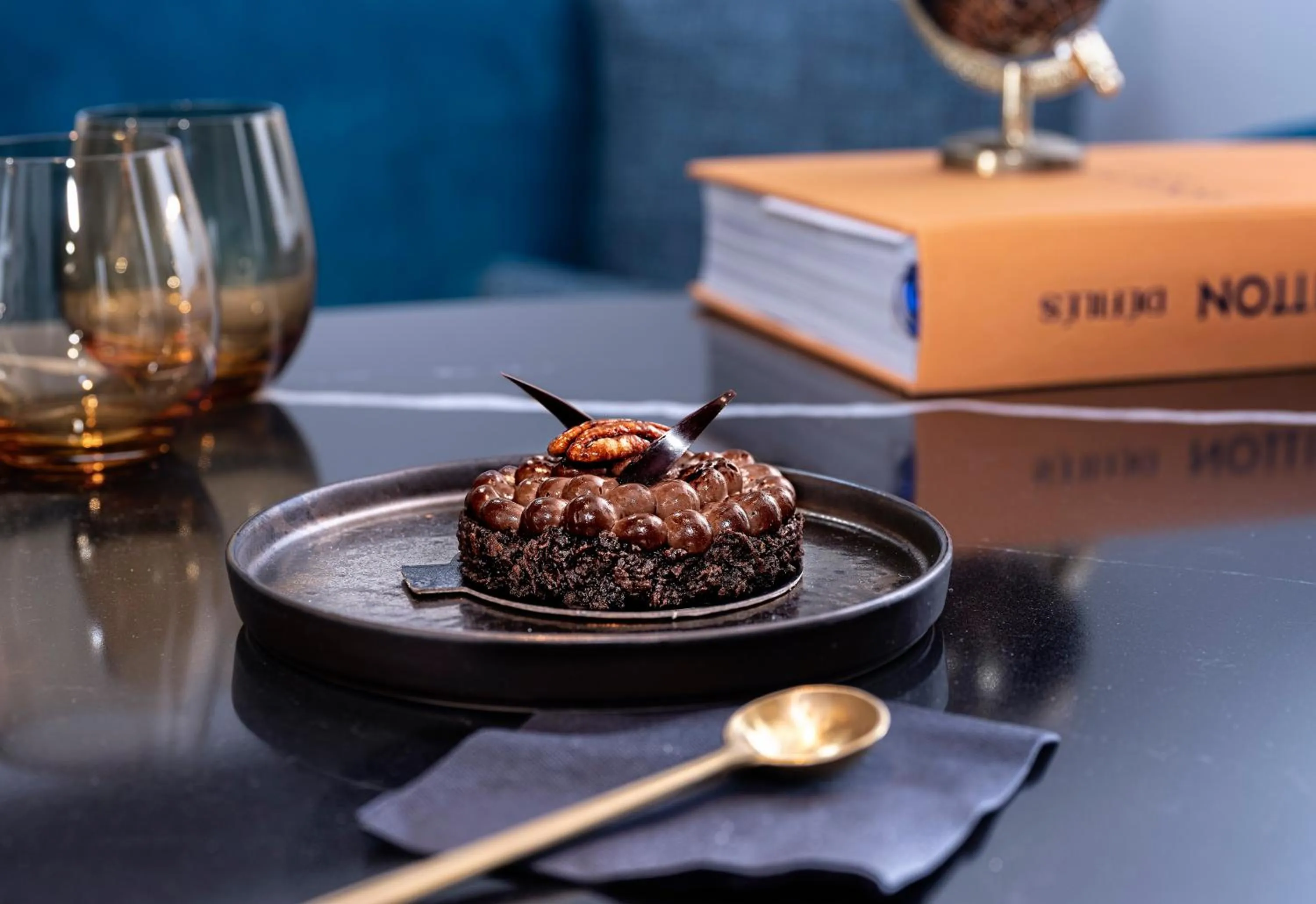 Food and drinks in Maison Colbert Member of Meliá Collection Notre-Dame