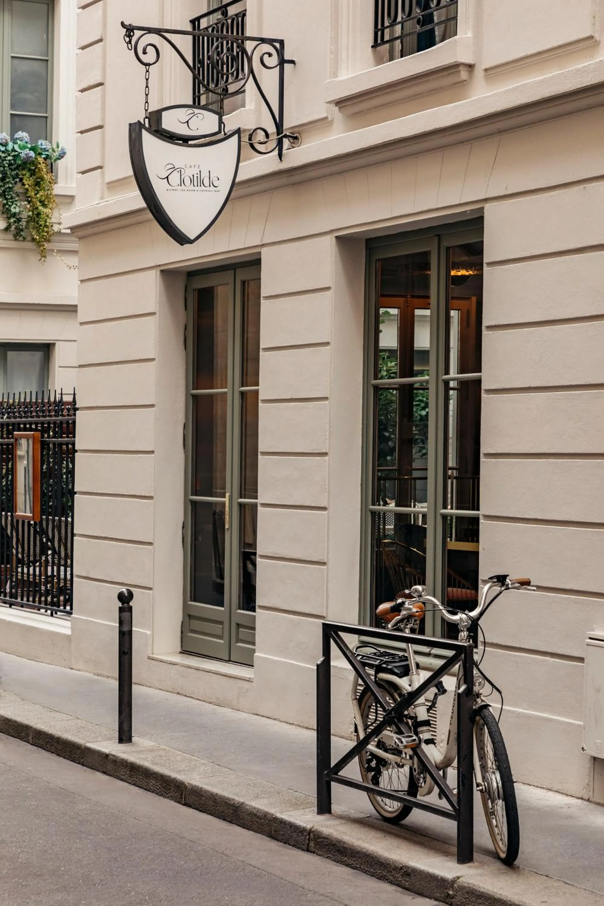 Restaurant/places to eat in Maison Colbert Member of Meliá Collection Notre-Dame