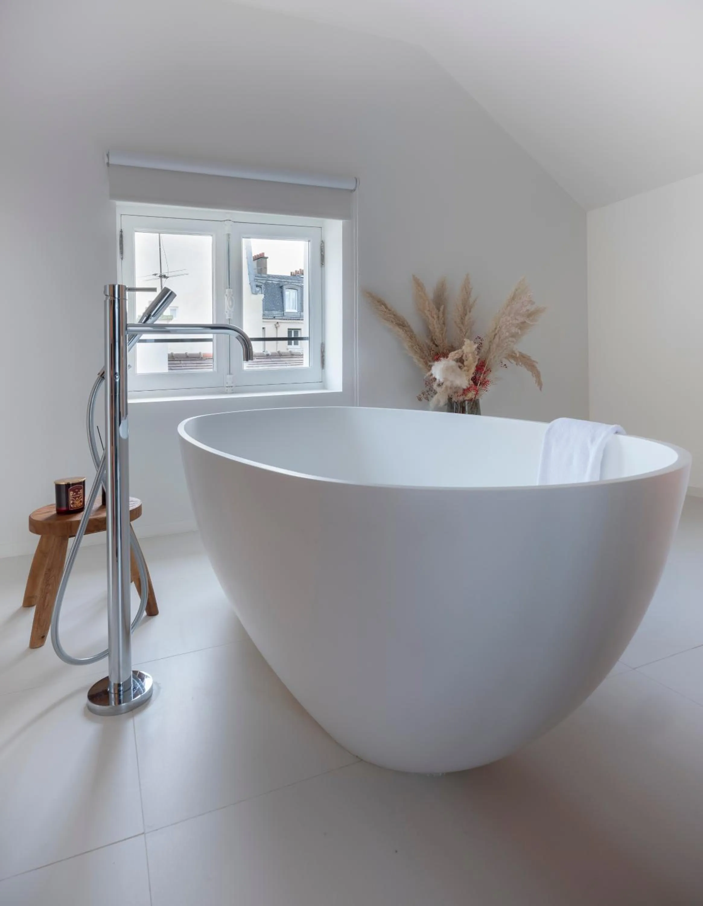 Bathroom in Maison Colbert Member of Meliá Collection Notre-Dame