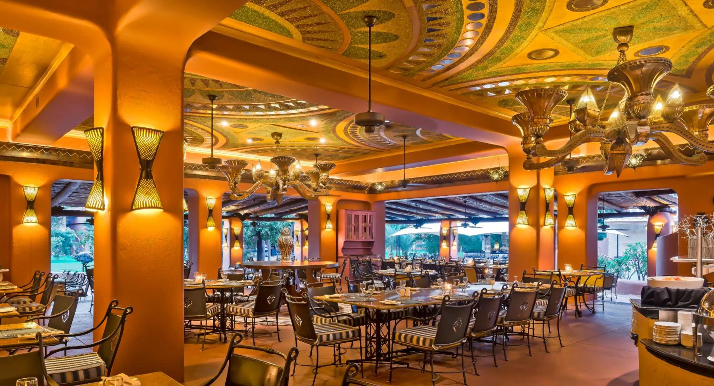 Restaurant/places to eat in Avani Victoria Falls Resort