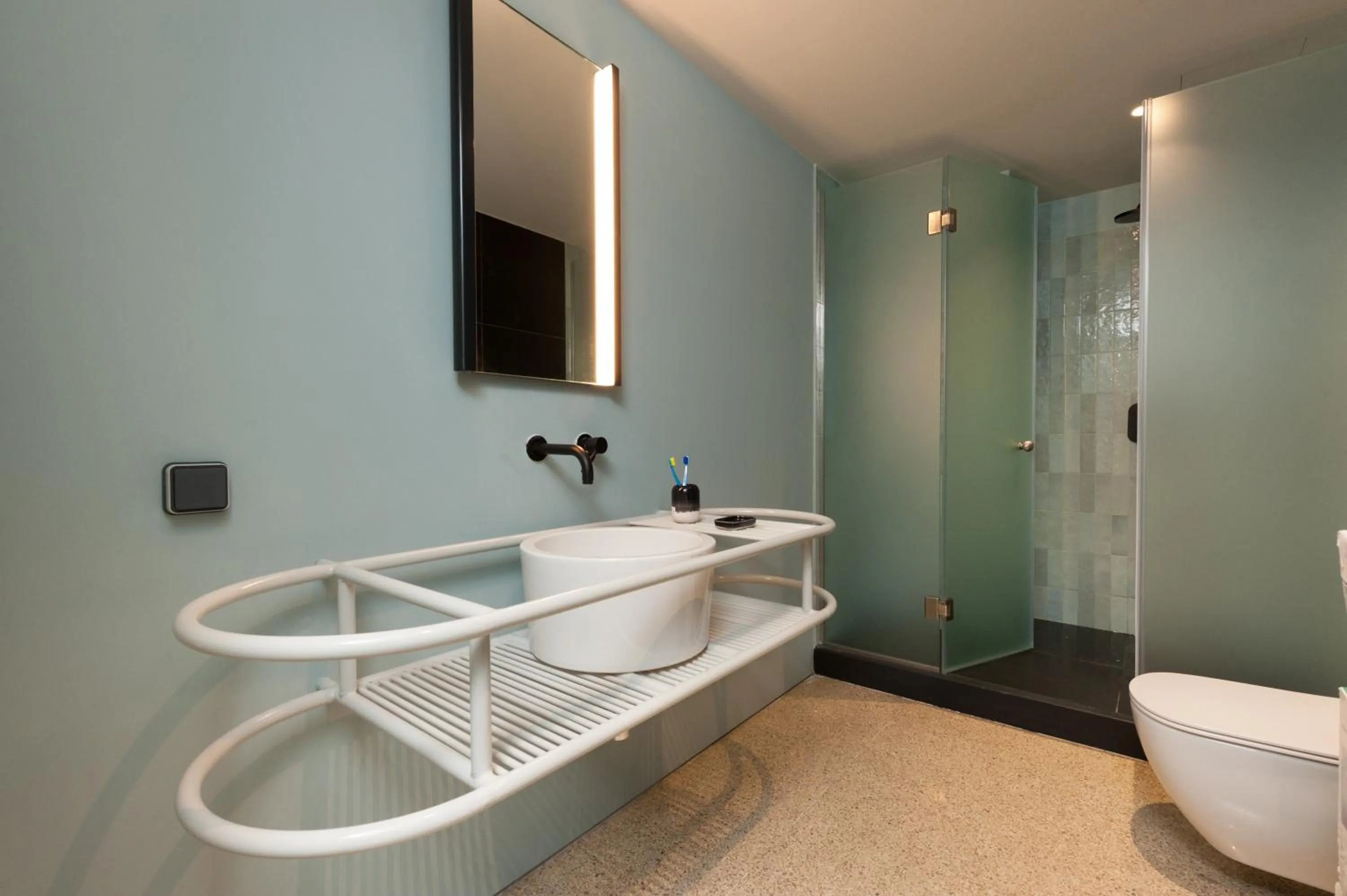 Shower in Arcade Project Hi-end Apartments