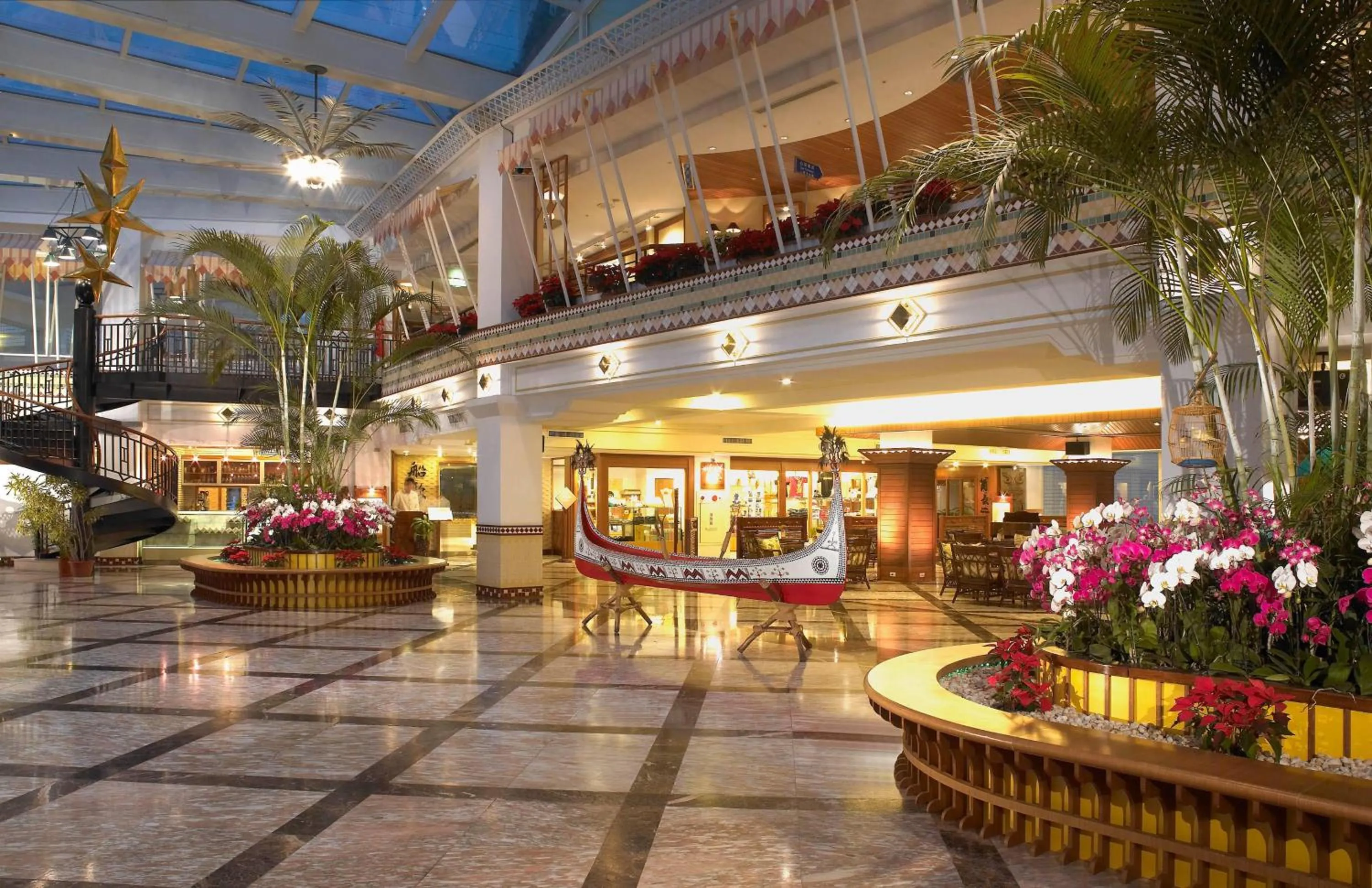Facade/entrance in Hotel Royal Chihpin