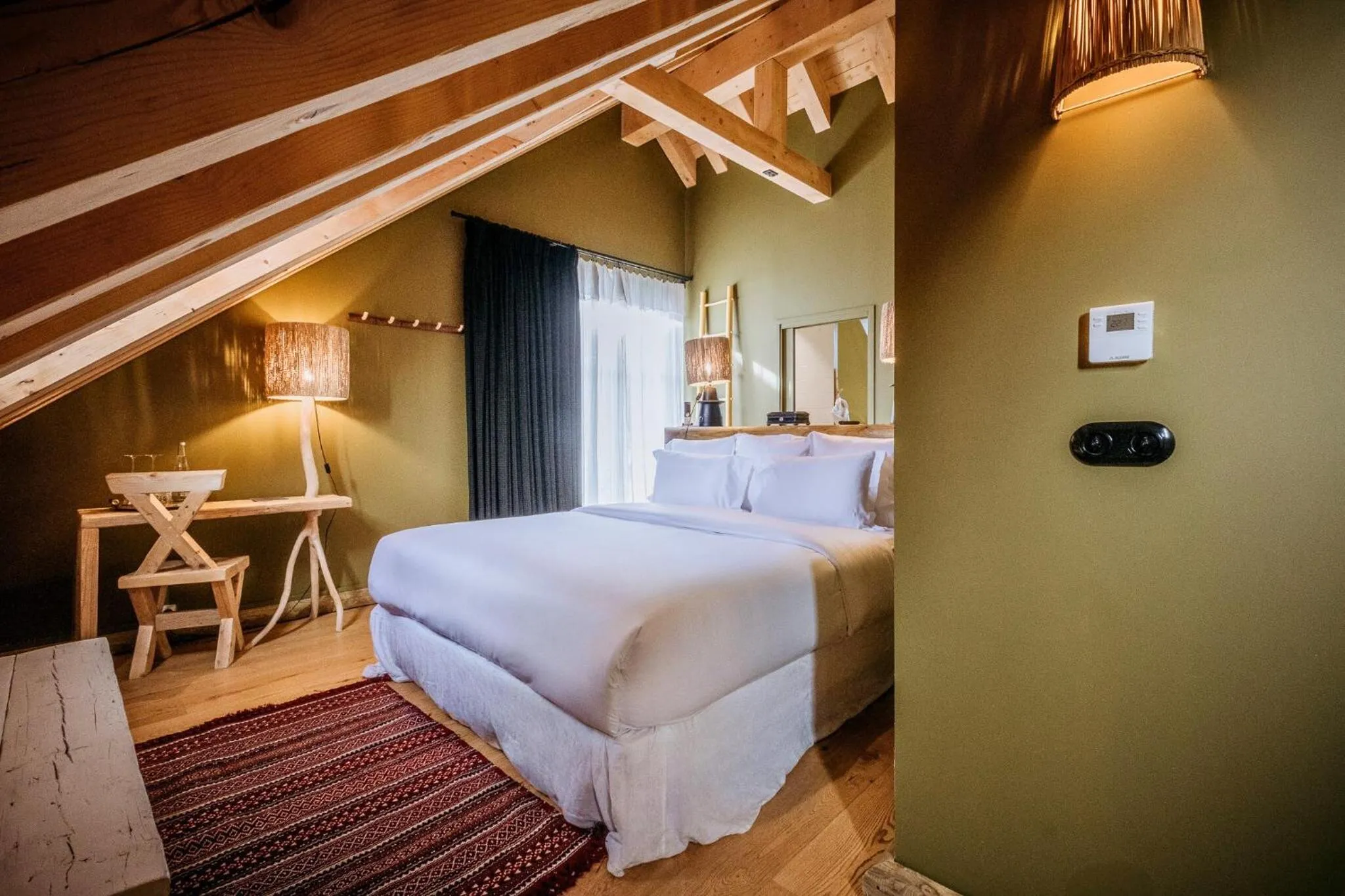 Bedroom, Bed in Grand Hotel Soleil d'Or