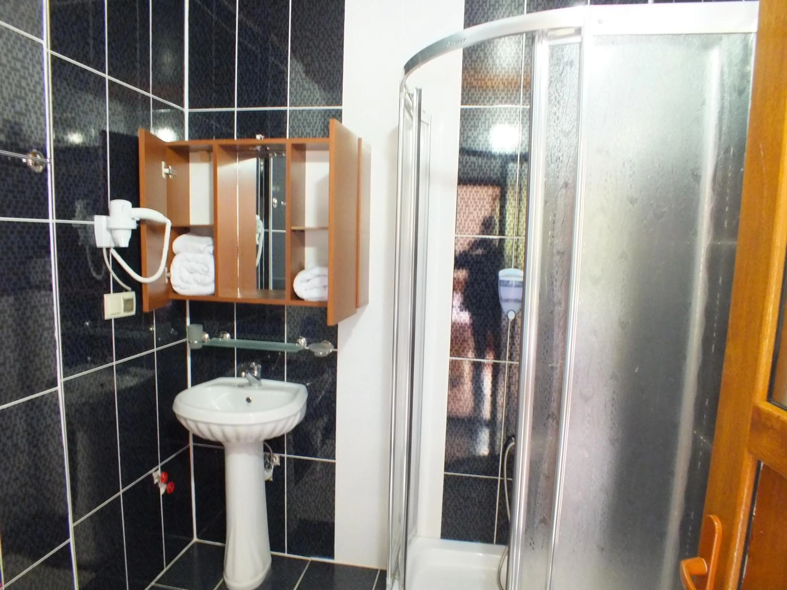 Shower in Uzungol Soylu Hotel