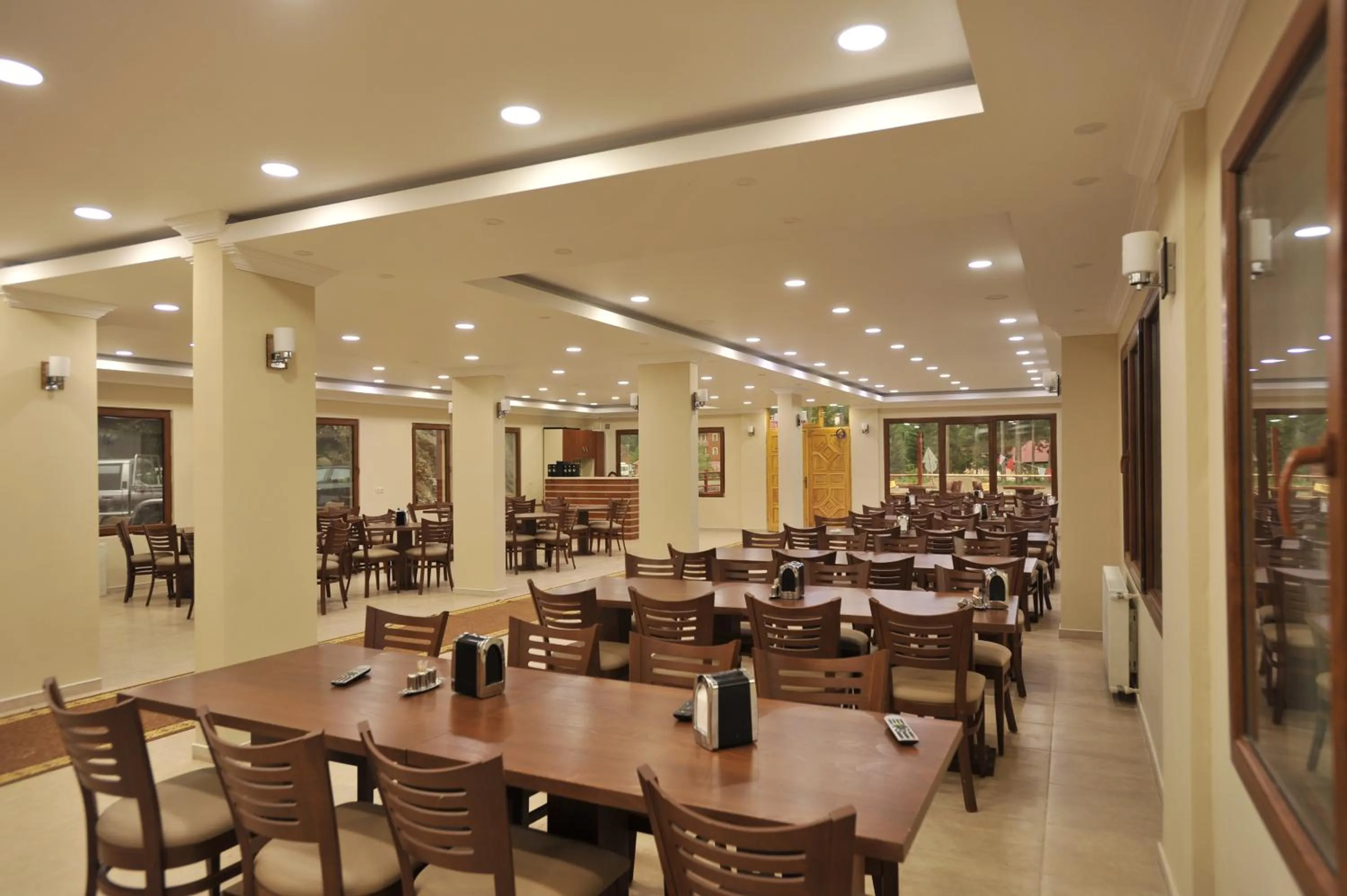 Restaurant/places to eat in Uzungol Soylu Hotel