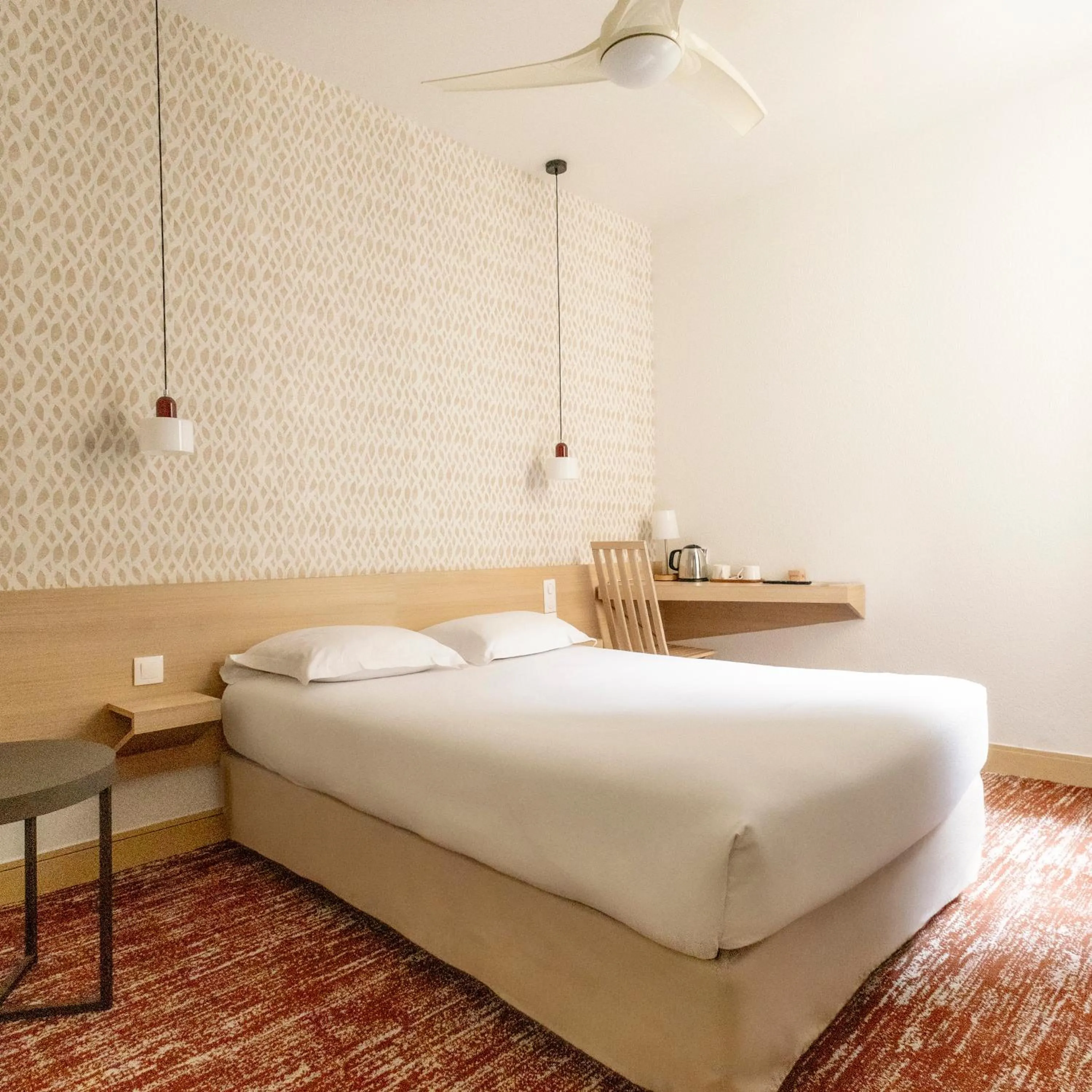 Bed in Hotel Gambetta