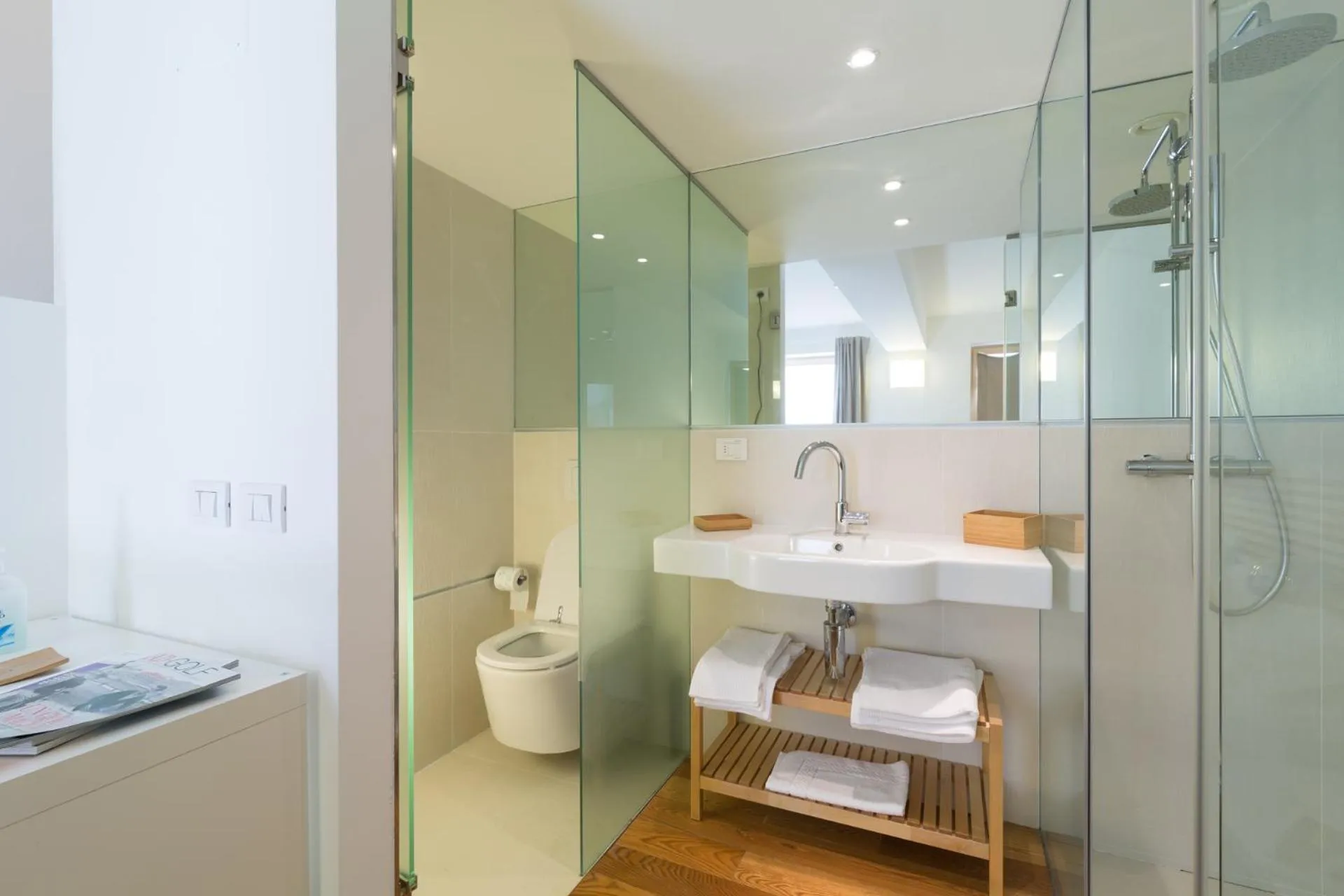 Bathroom in Quercus Appartements contactless check-in